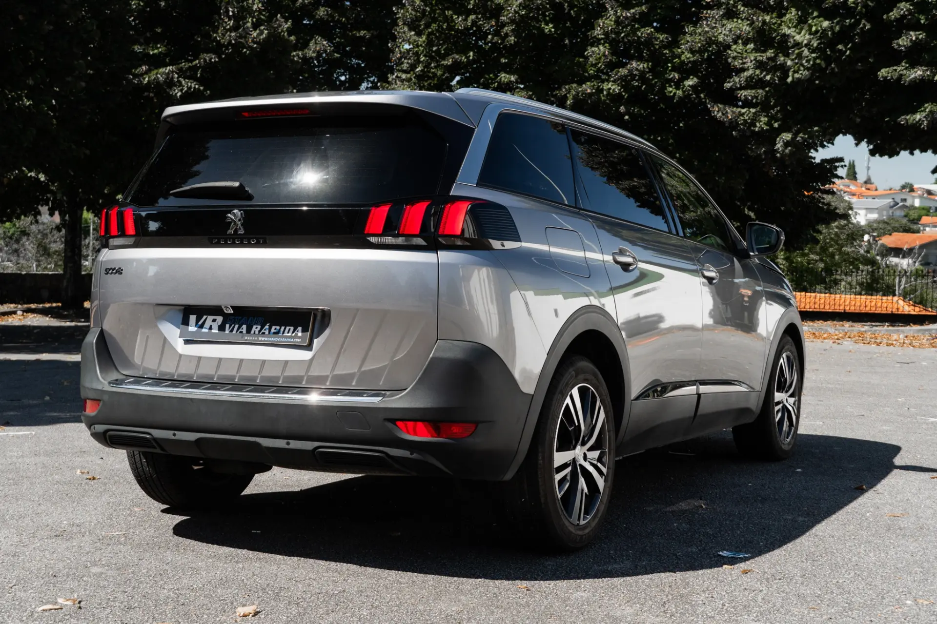 Peugeot 5008 1.5 BlueHDi Allure 4
