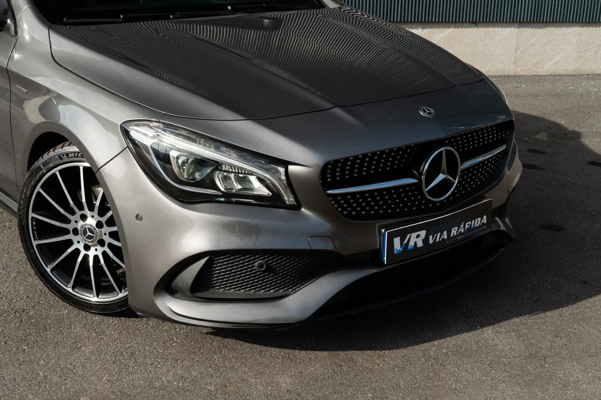 Mercedes-Benz CLA 180 d Shooting Brake AMG Line 30