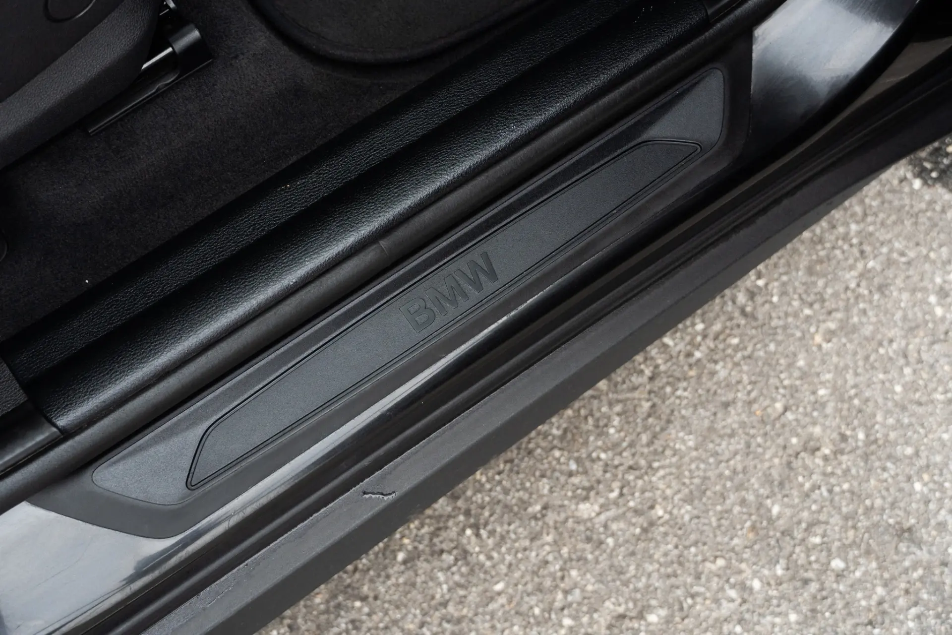 BMW X1 16 d sDrive Advantage 43