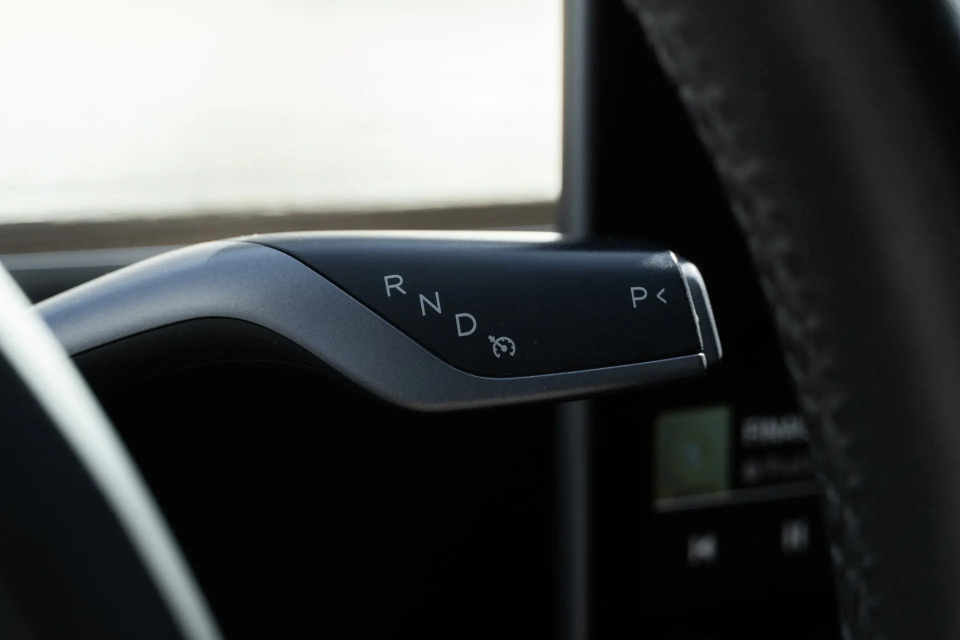 Tesla Model 3 Standard Range Plus RWD 41