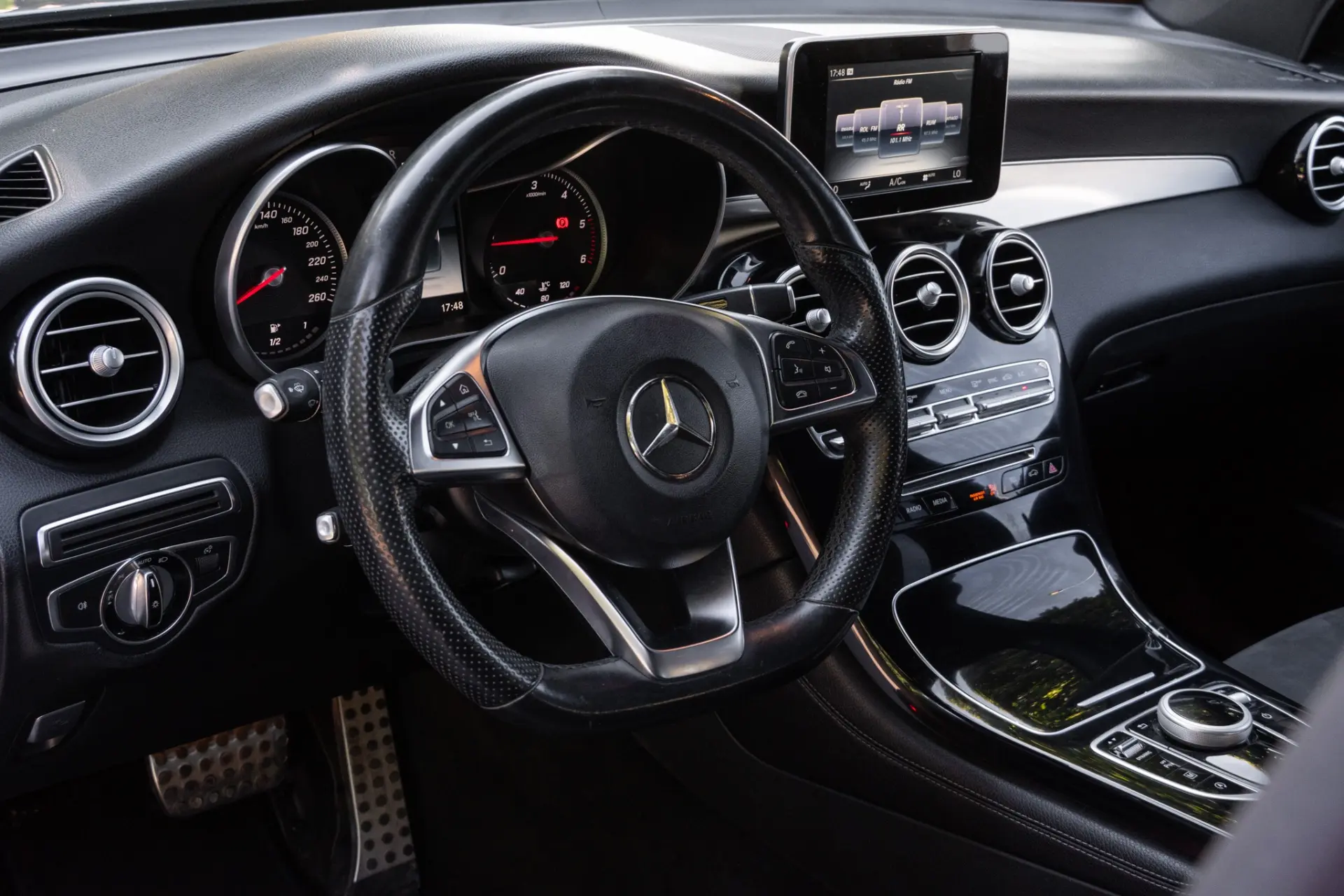Mercedes-Benz GLC 250 d 4-Matic 7