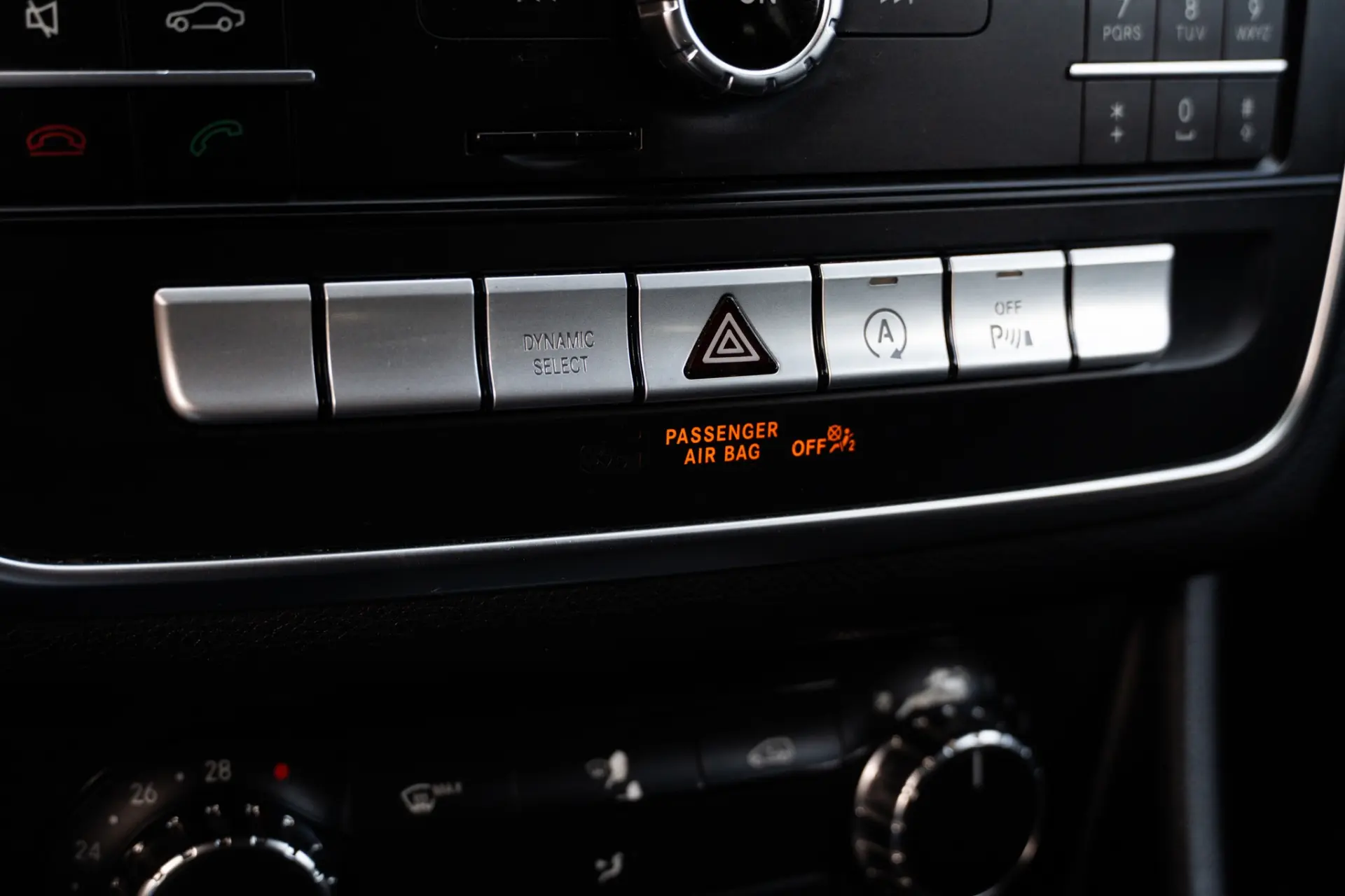 Mercedes-Benz CLA 180 d Shooting Brake AMG Line 18
