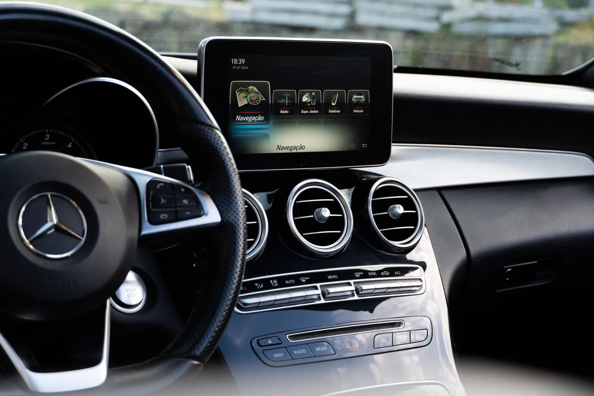 Mercedes-Benz C 220 d Cabrio 9G-Tronic AMG Line 11