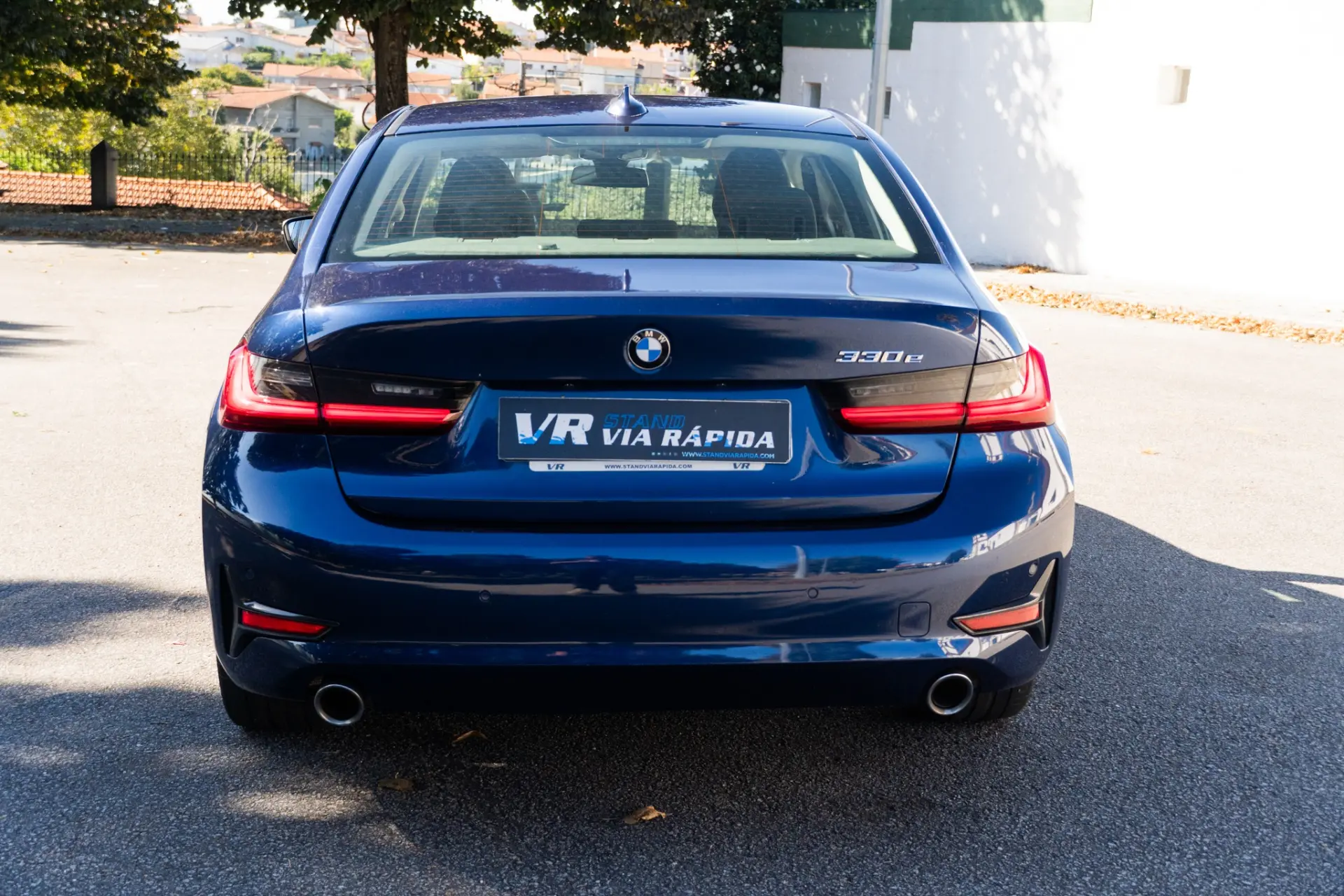 BMW 330 e 5