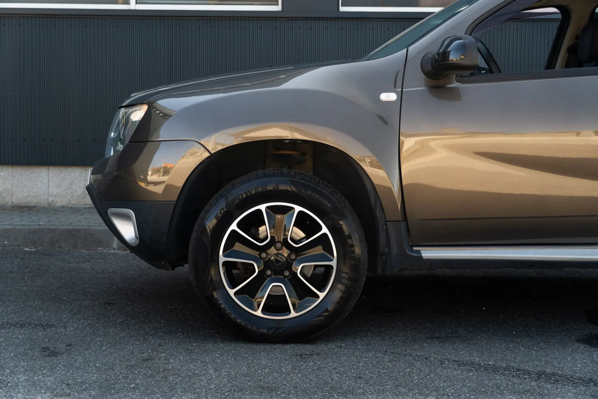 Dacia Duster 1.5 dCi SL Black Shadow 24