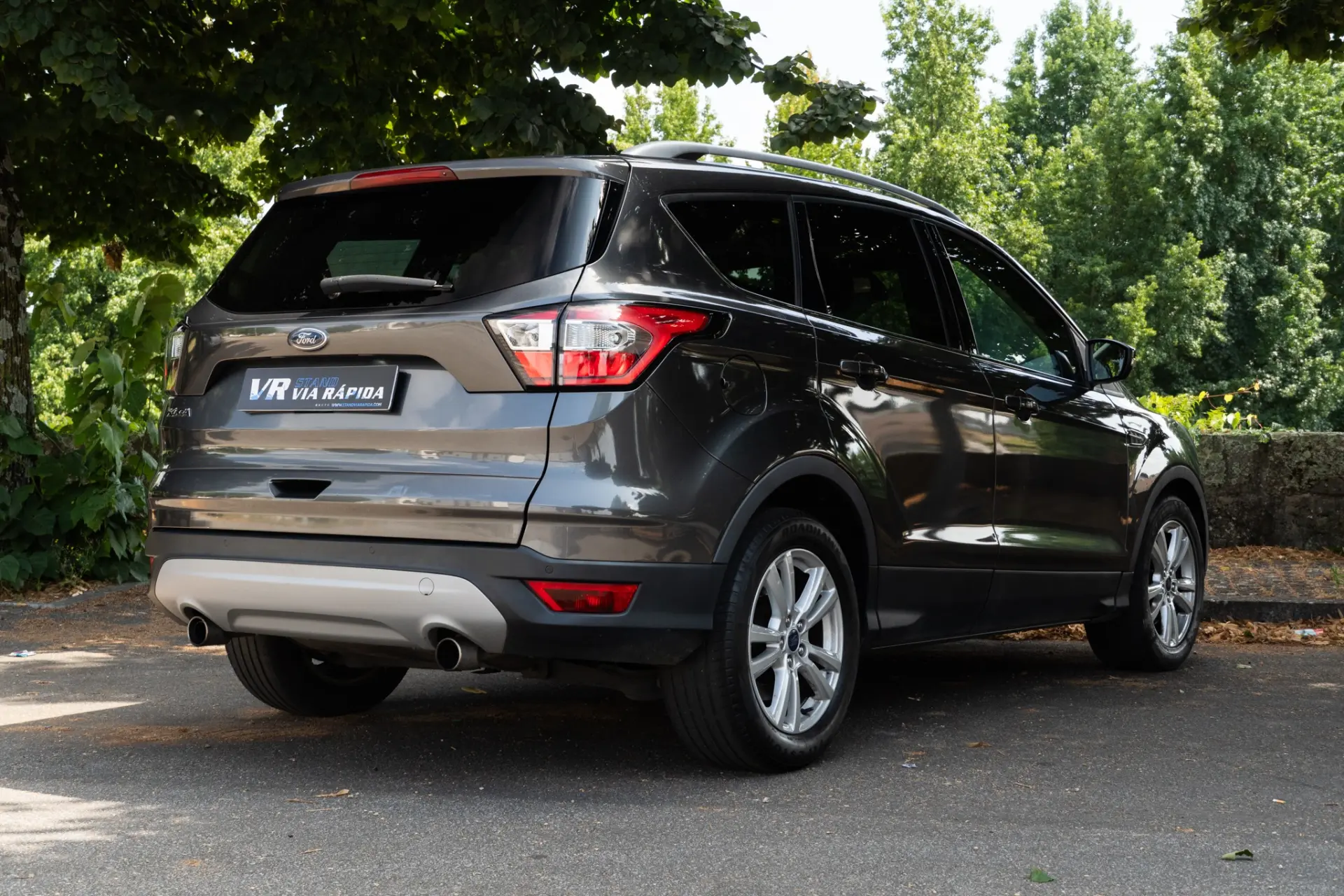 Ford Kuga 1.5 TDCi EcoBlue Titanium 4