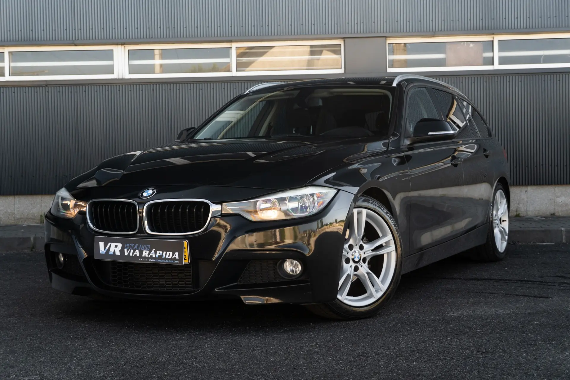 BMW 318 d Auto Line Sport 1