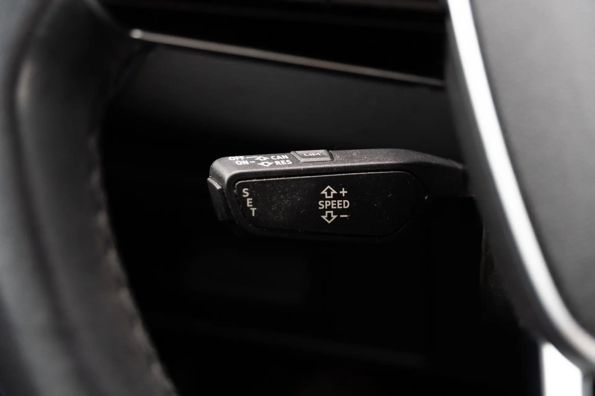 Audi A6 Avant 40 TDI S tronic 34
