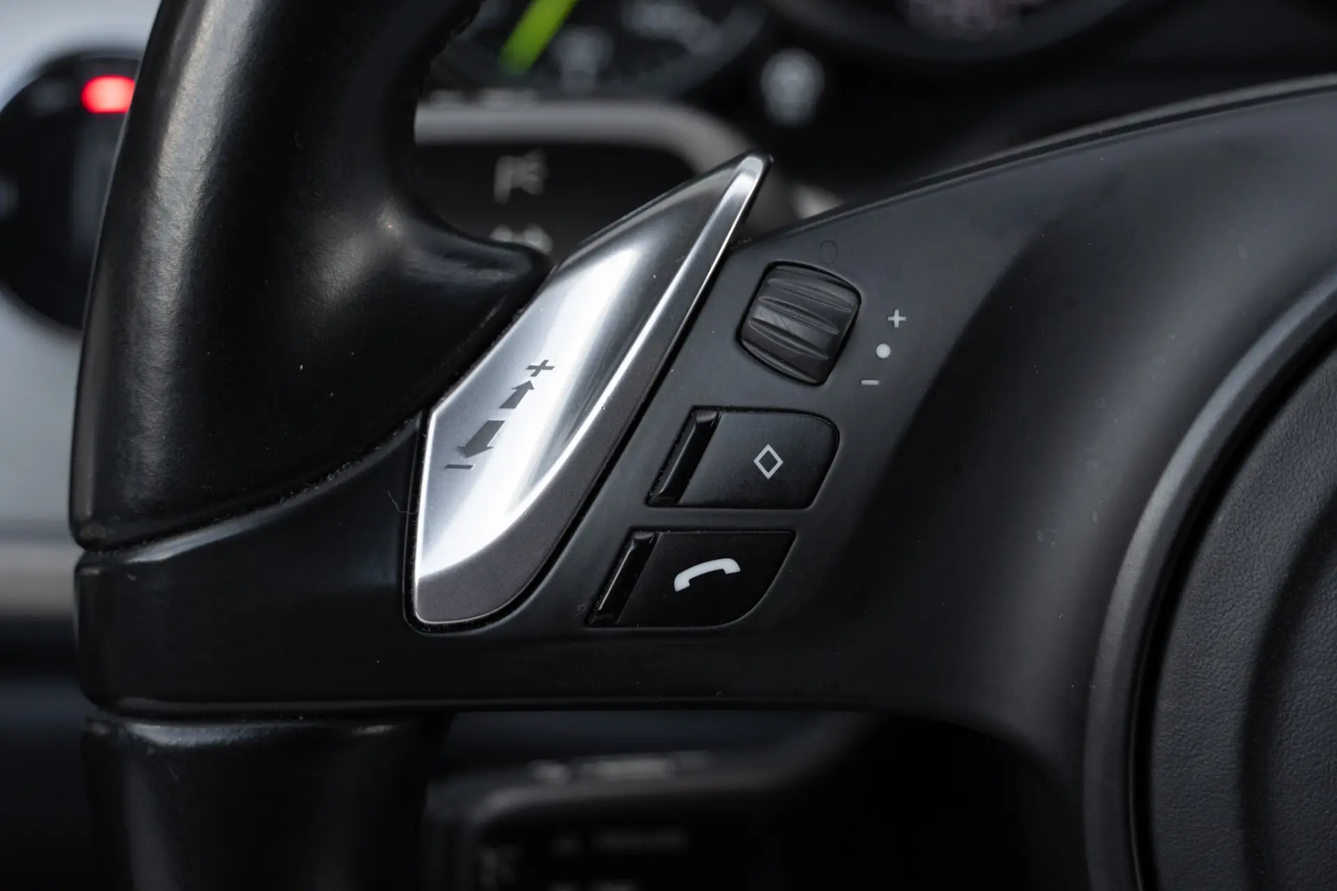 Porsche Panamera S E-Hybrid 49