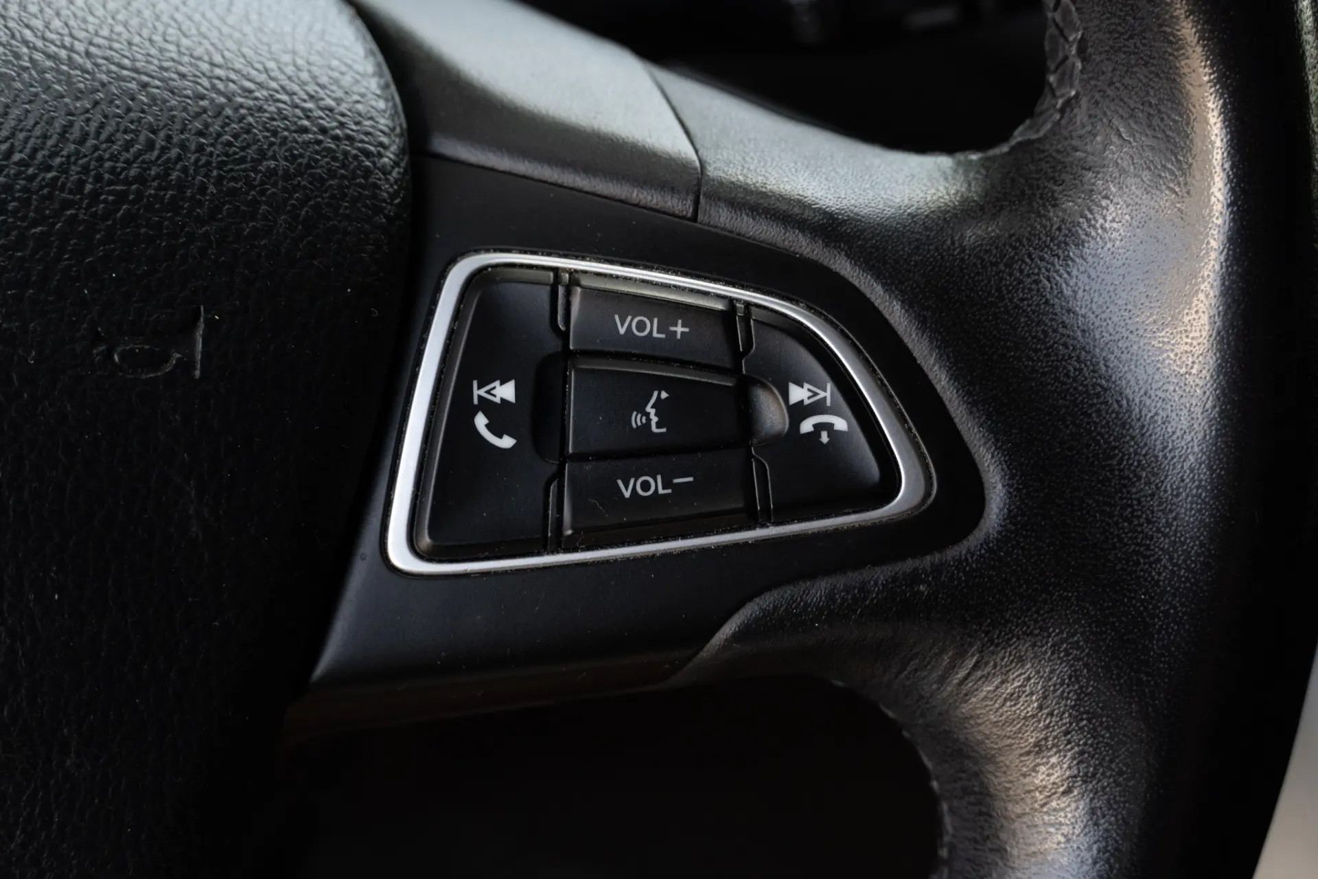 Ford Kuga 1.5 TDCi EcoBlue Titanium 40