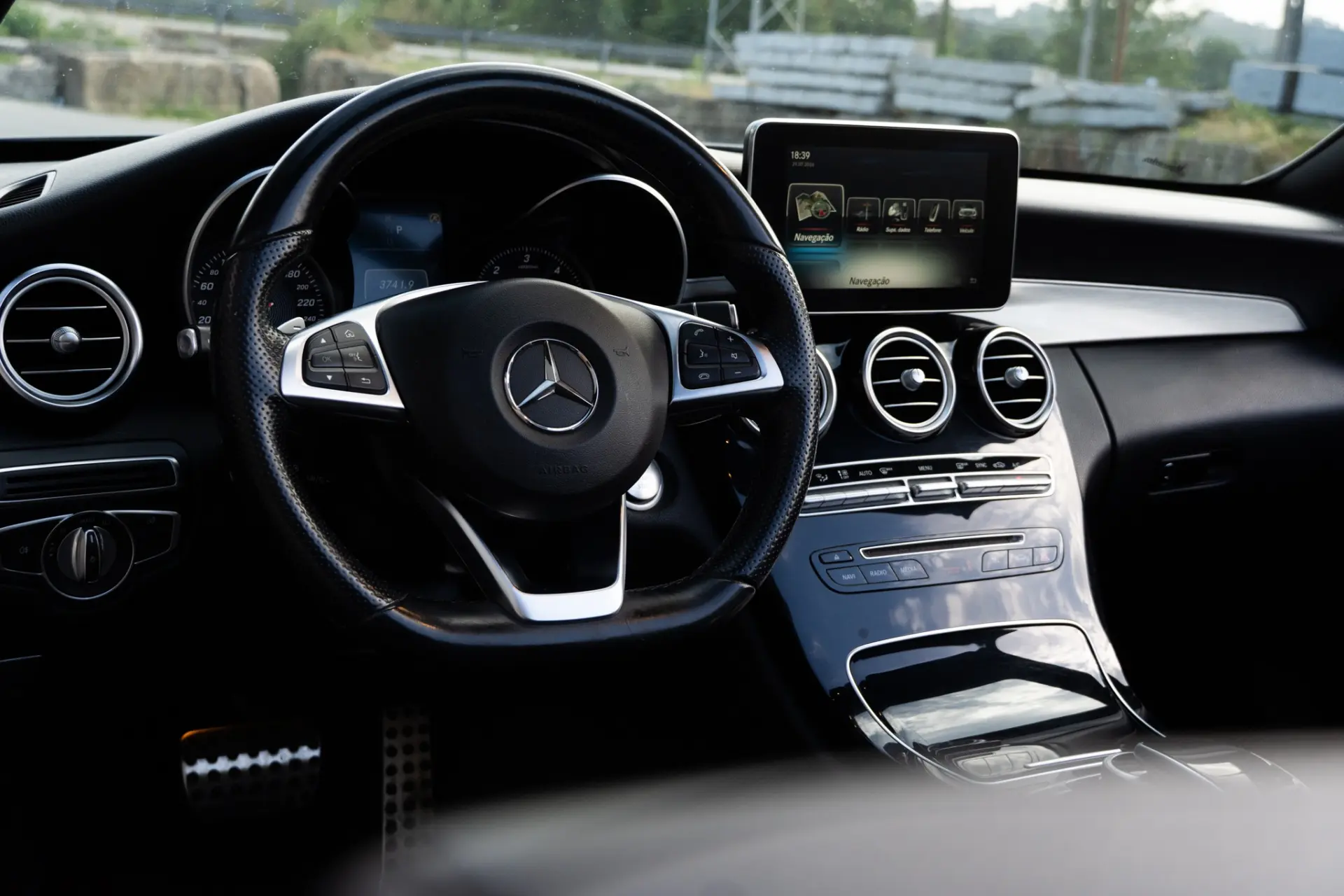 Mercedes-Benz C 220 d Cabrio 9G-Tronic AMG Line 10
