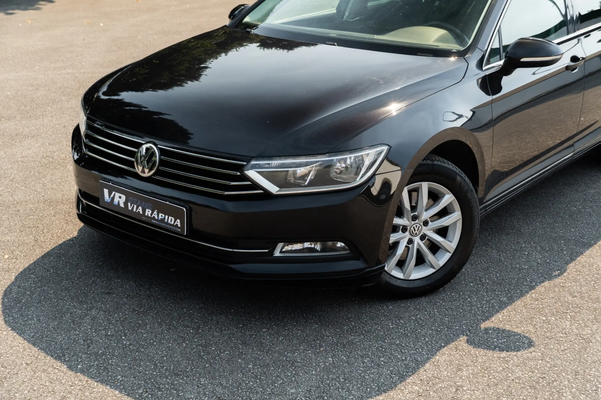 Volkswagen Passat Variant 1.6 TDI Confortline DSG 21