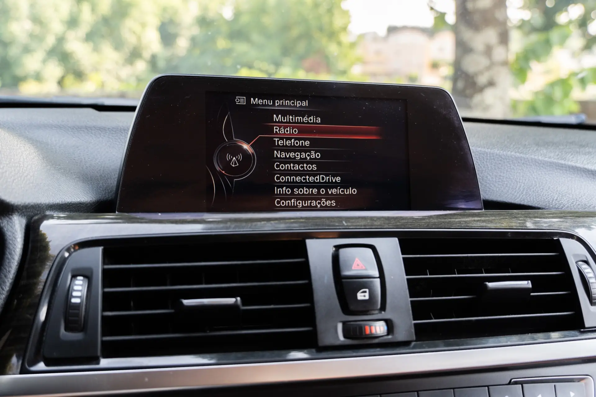BMW 320 d xDrive Line Luxury 13