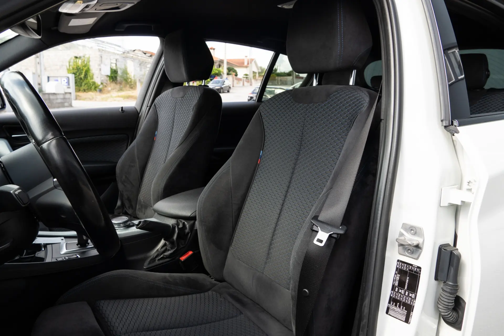 BMW 116 d Pack M Auto 37