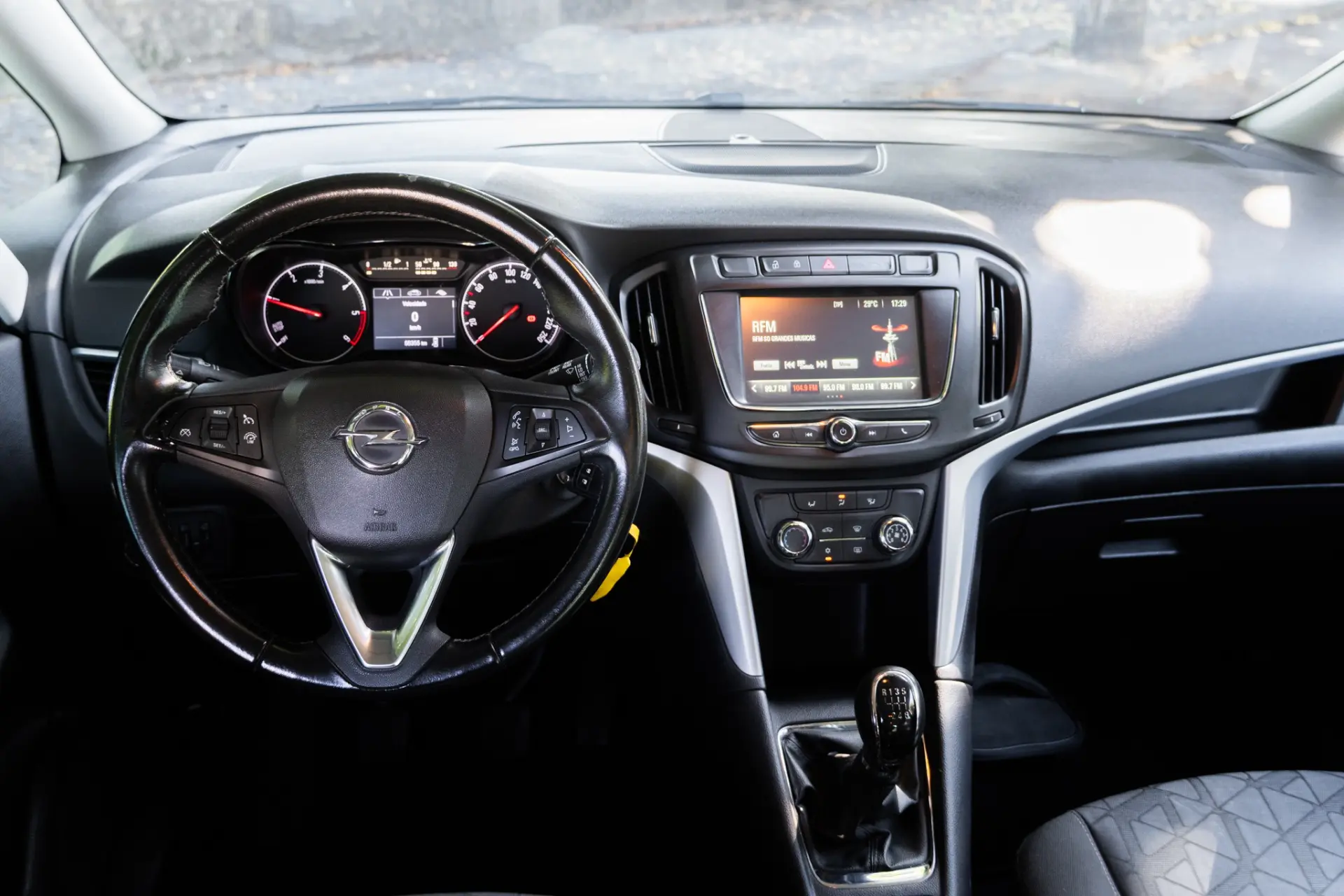 Opel Zafira 1.6 CDTi 120 Anos S/S 10