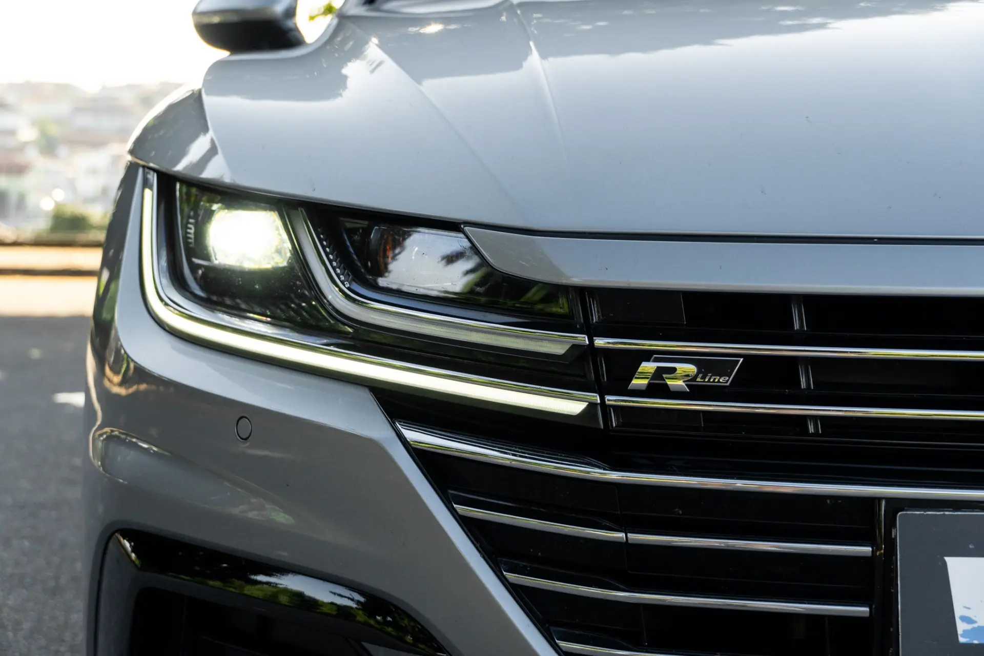Volkswagen Arteon 2.0 TDI R-Line DSG 34