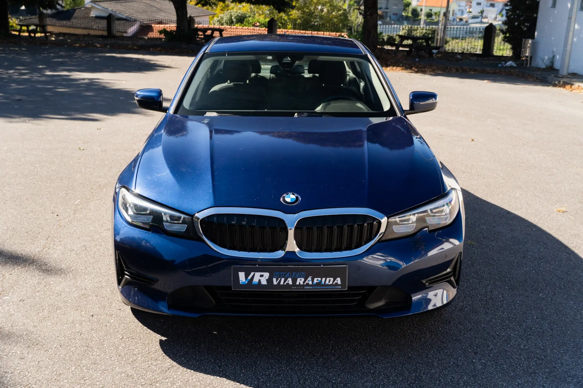 BMW 330 e 2
