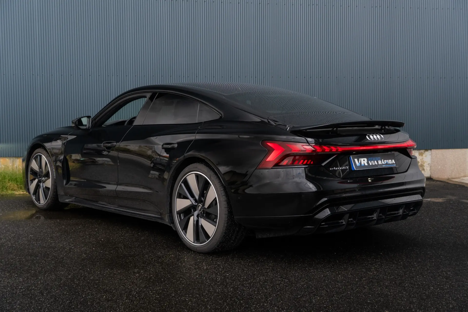 Audi e-tron GT quattro 6