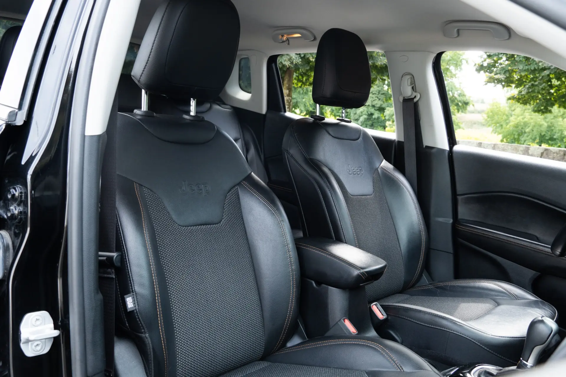 Jeep Compass 8