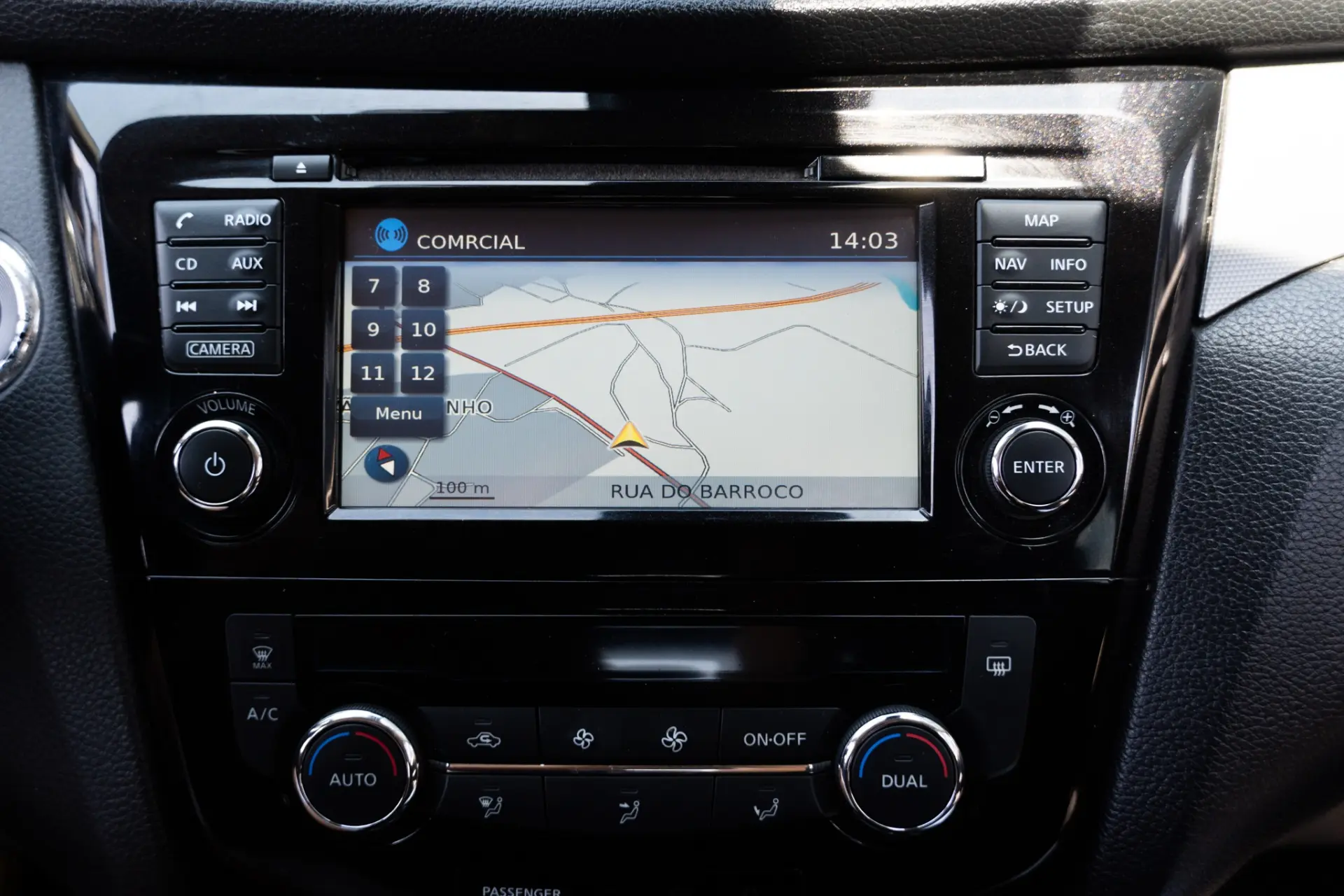 Nissan Qashqai 1.5 dCi N-Connecta J18 15