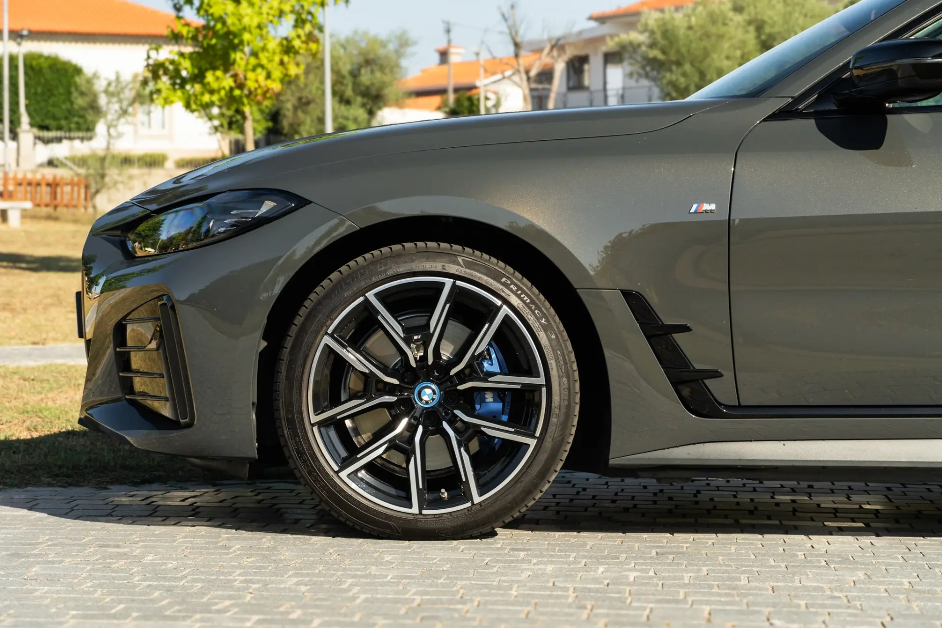 BMW i4 eDrive35 Pack Desportivo M 31