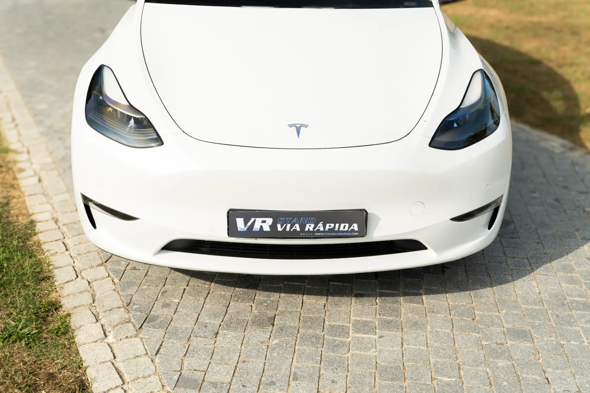 Tesla Model Y Long Range Dual Motor AWD 25