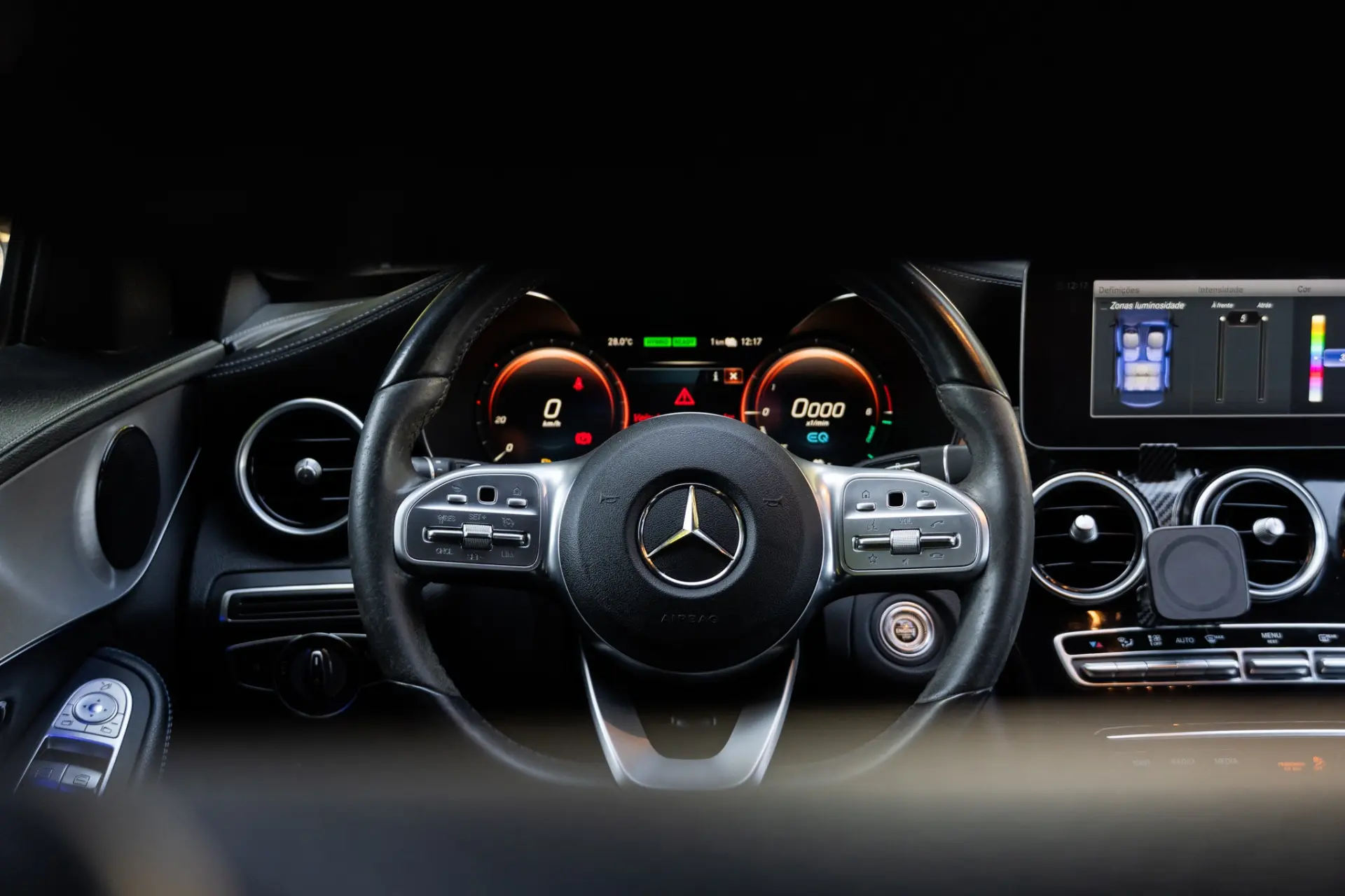 Mercedes-Benz C 300 de AMG Line 12
