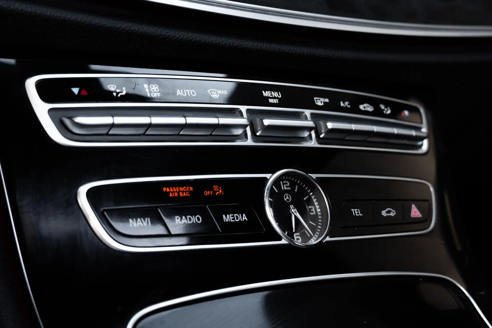 Mercedes-Benz E 220 d Avantgarde 22