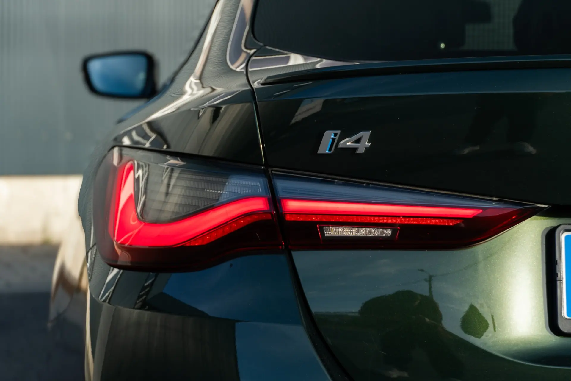 BMW i4 eDrive40 Pack Desportivo M 31