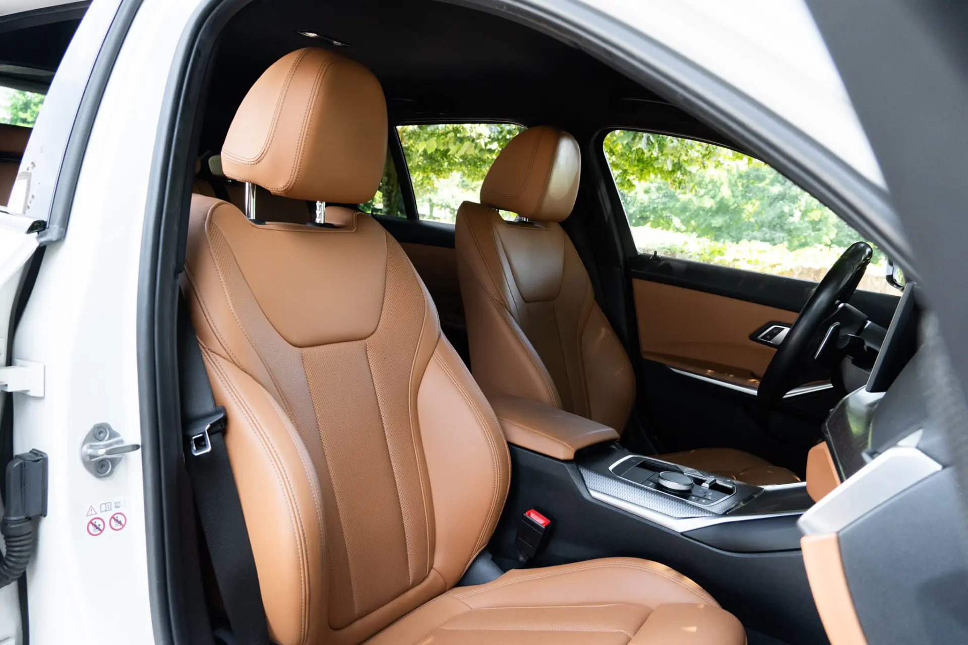 BMW 318 d Pack Desportivo M Pro Auto 8