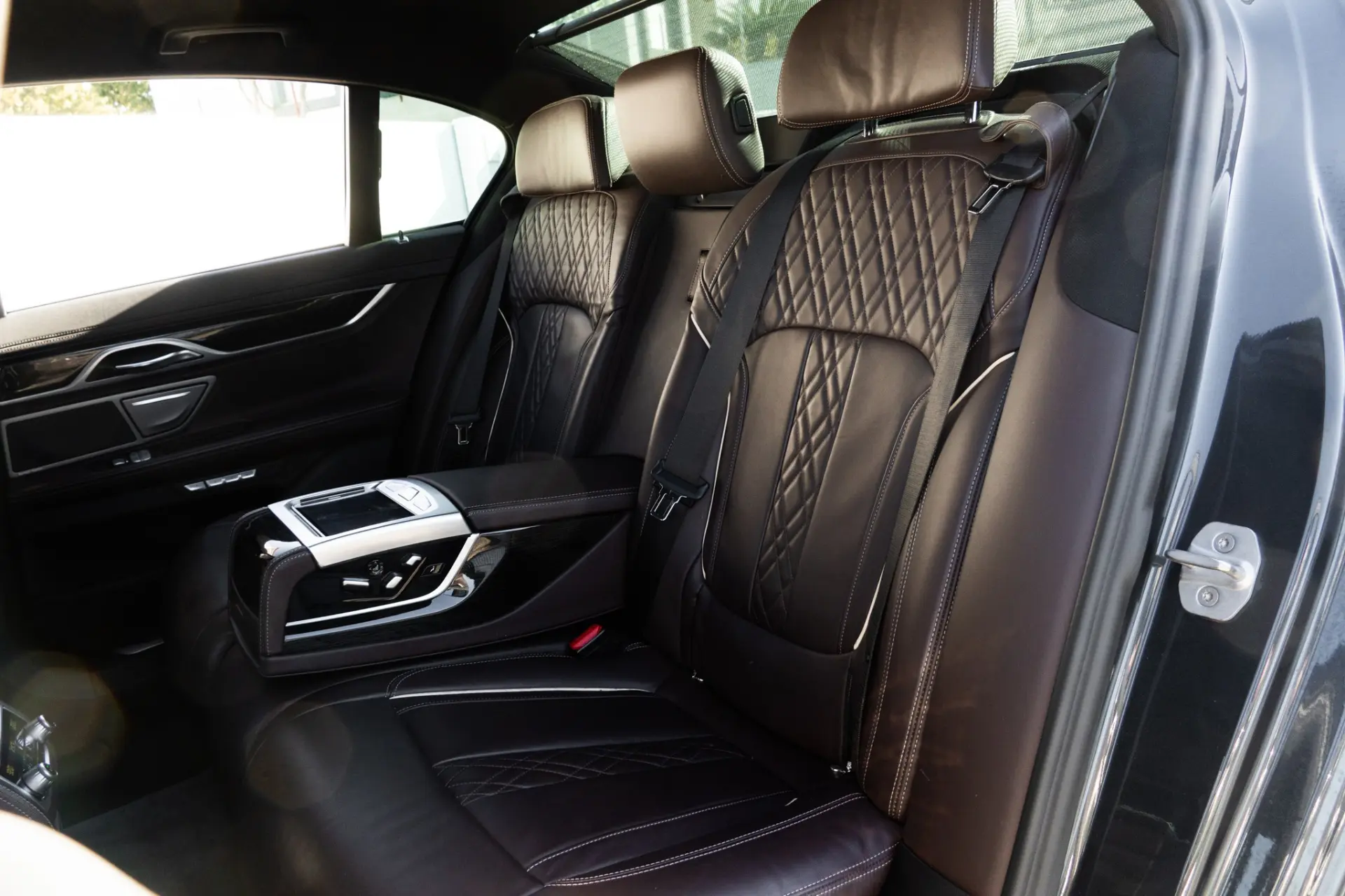 BMW 730 d Pack M Auto 35
