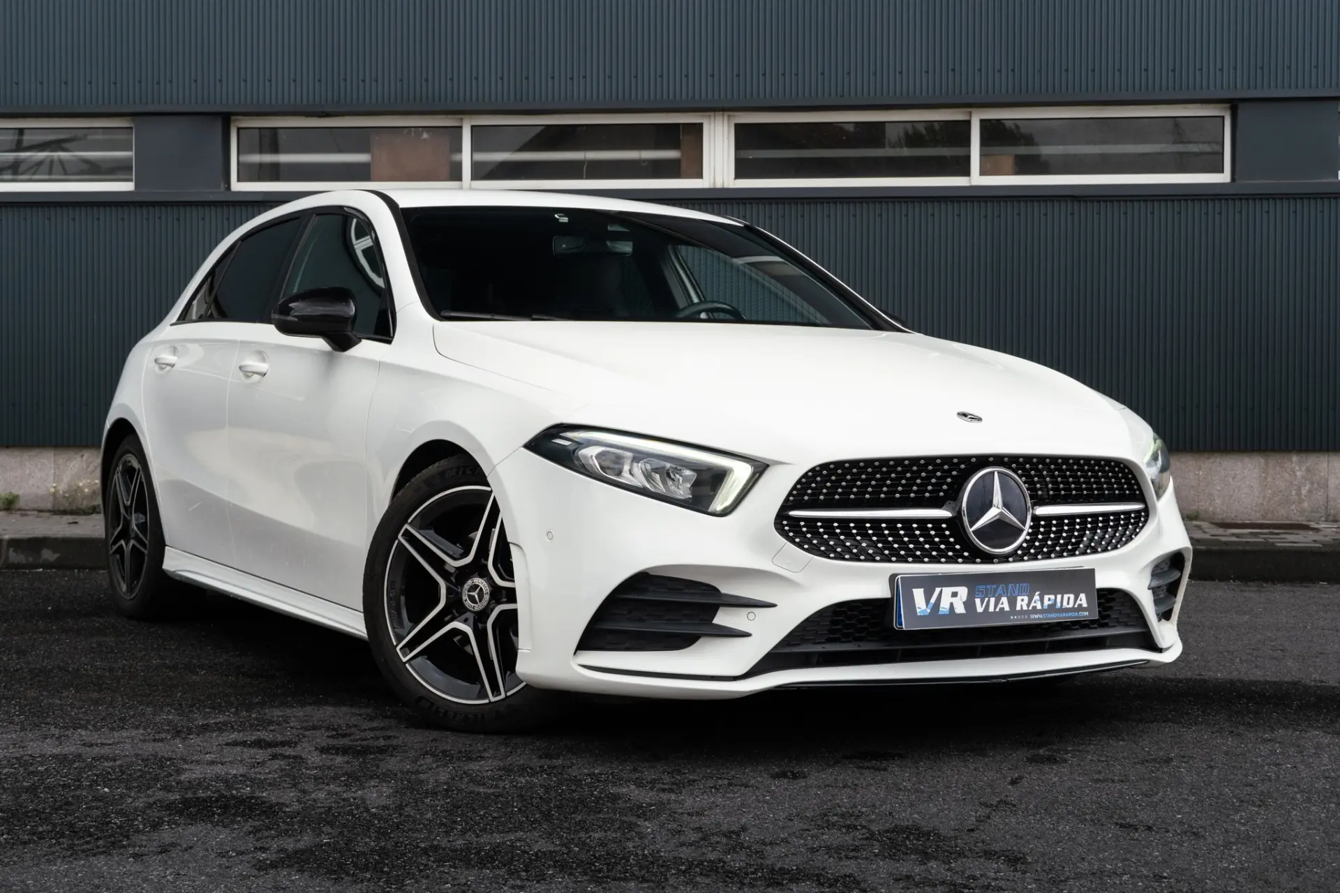 Mercedes-Benz A 180 d AMG Line Aut. 3