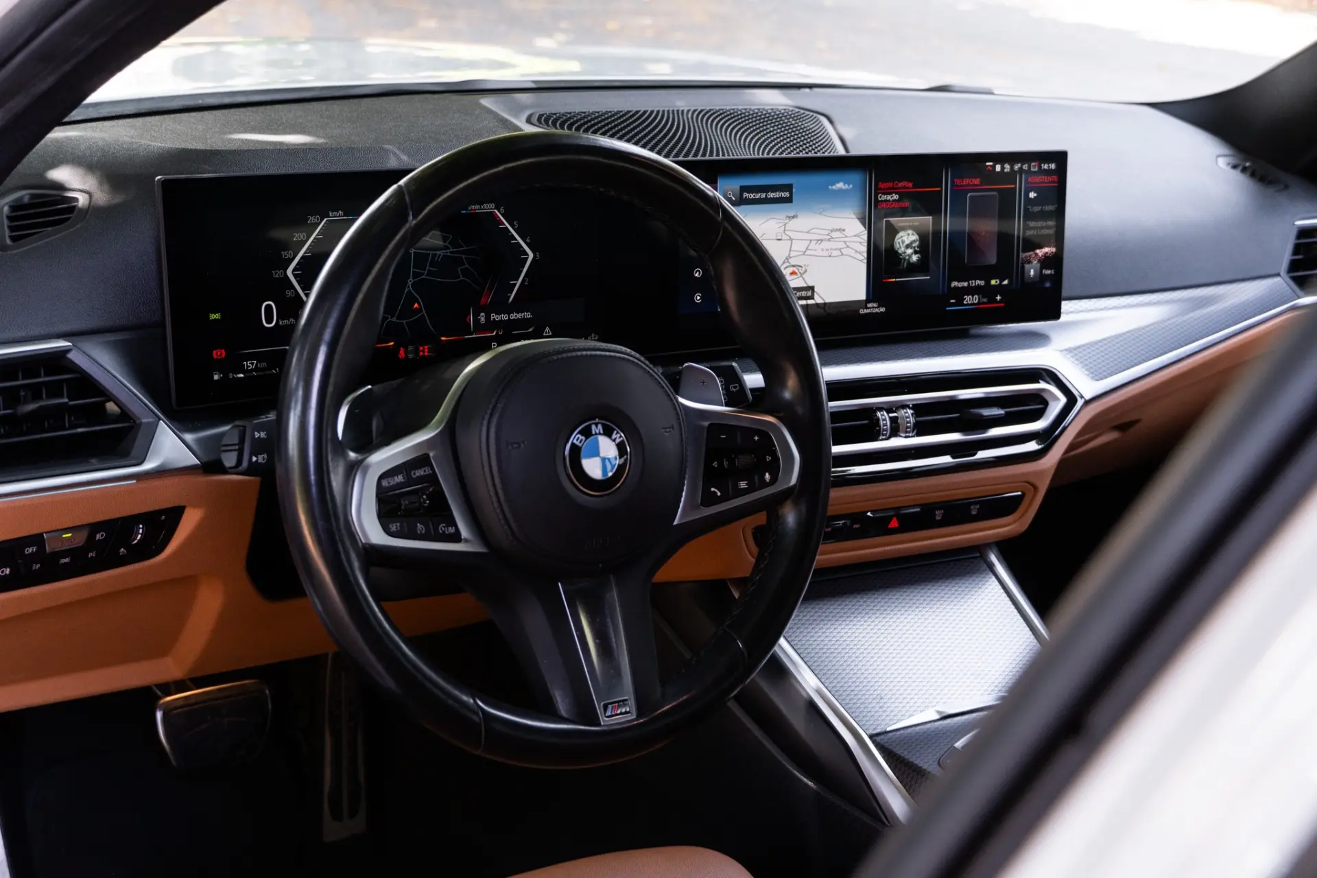 BMW 318 d Pack Desportivo M Pro Auto 10