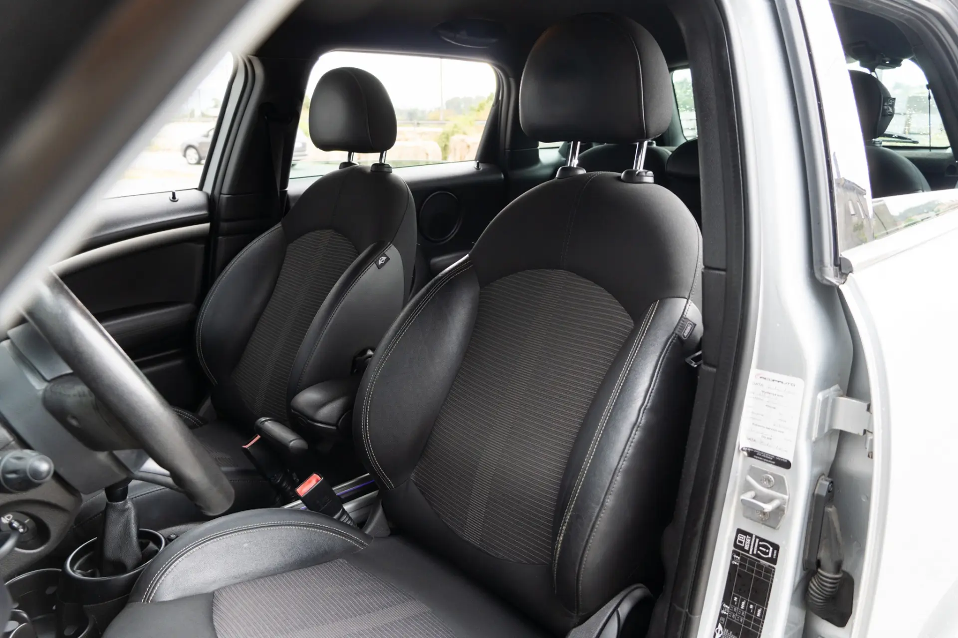 MINI Countryman Cooper D 8