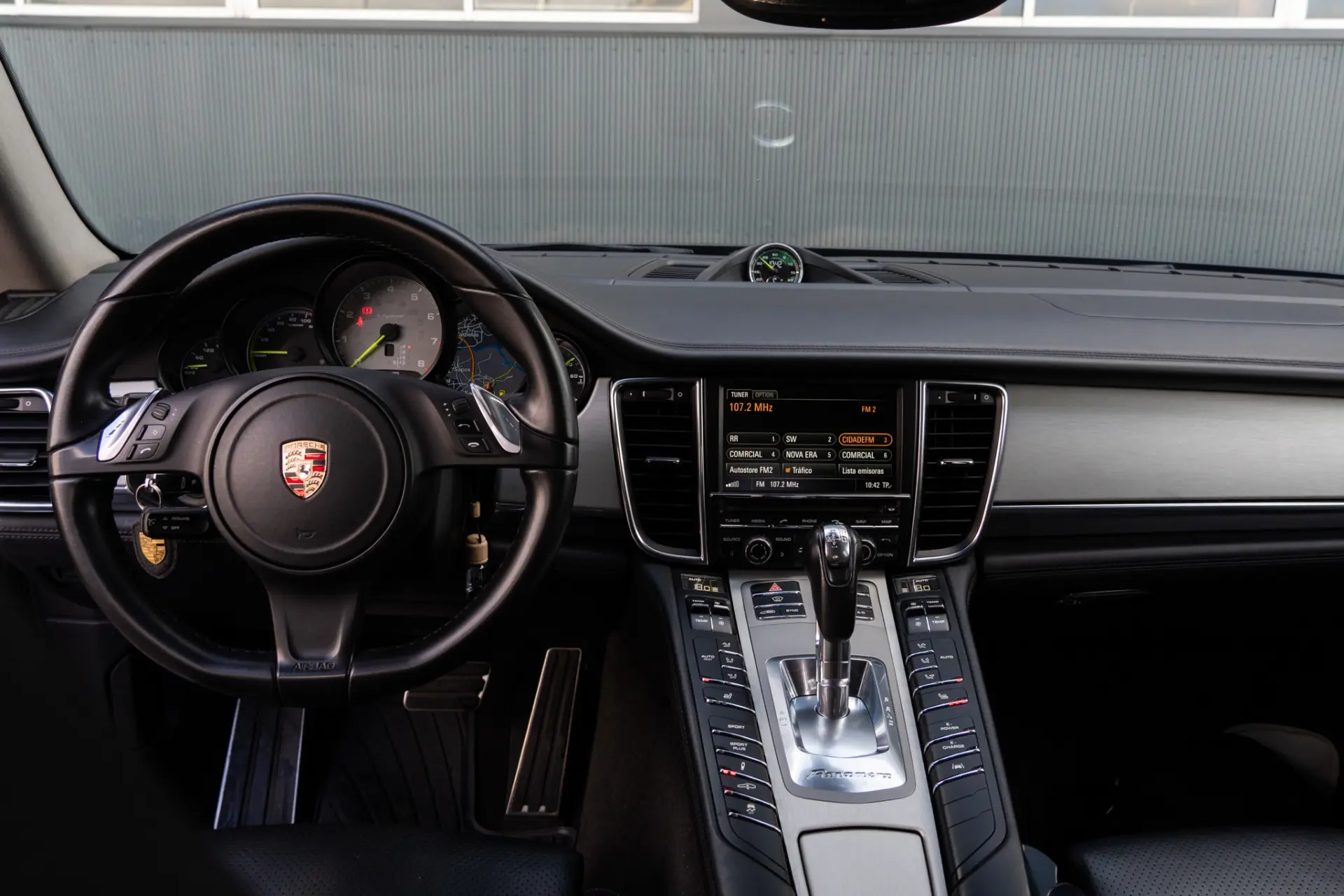 Porsche Panamera S E-Hybrid 10