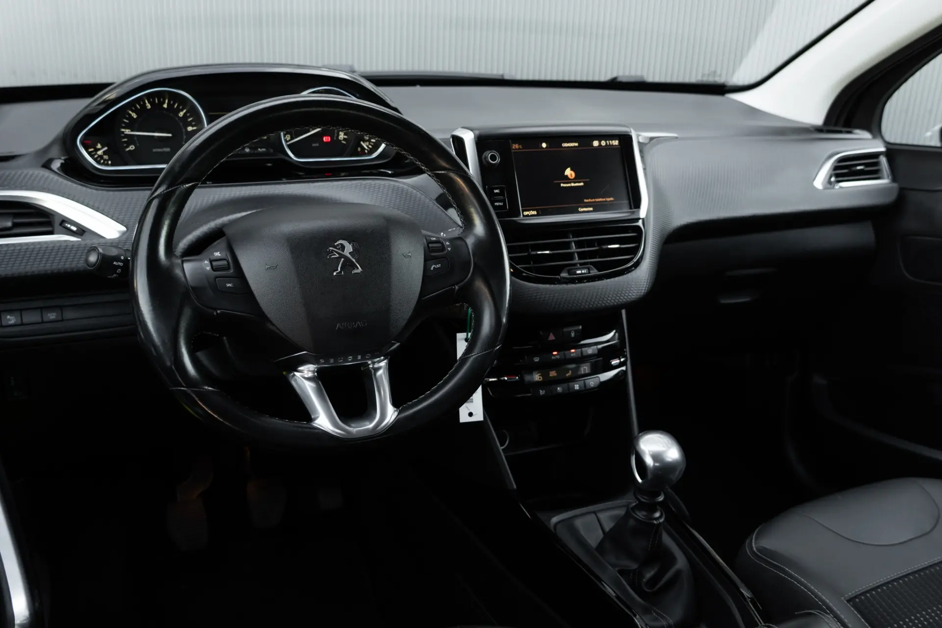 Peugeot 2008 1.2 PureTech Allure 7