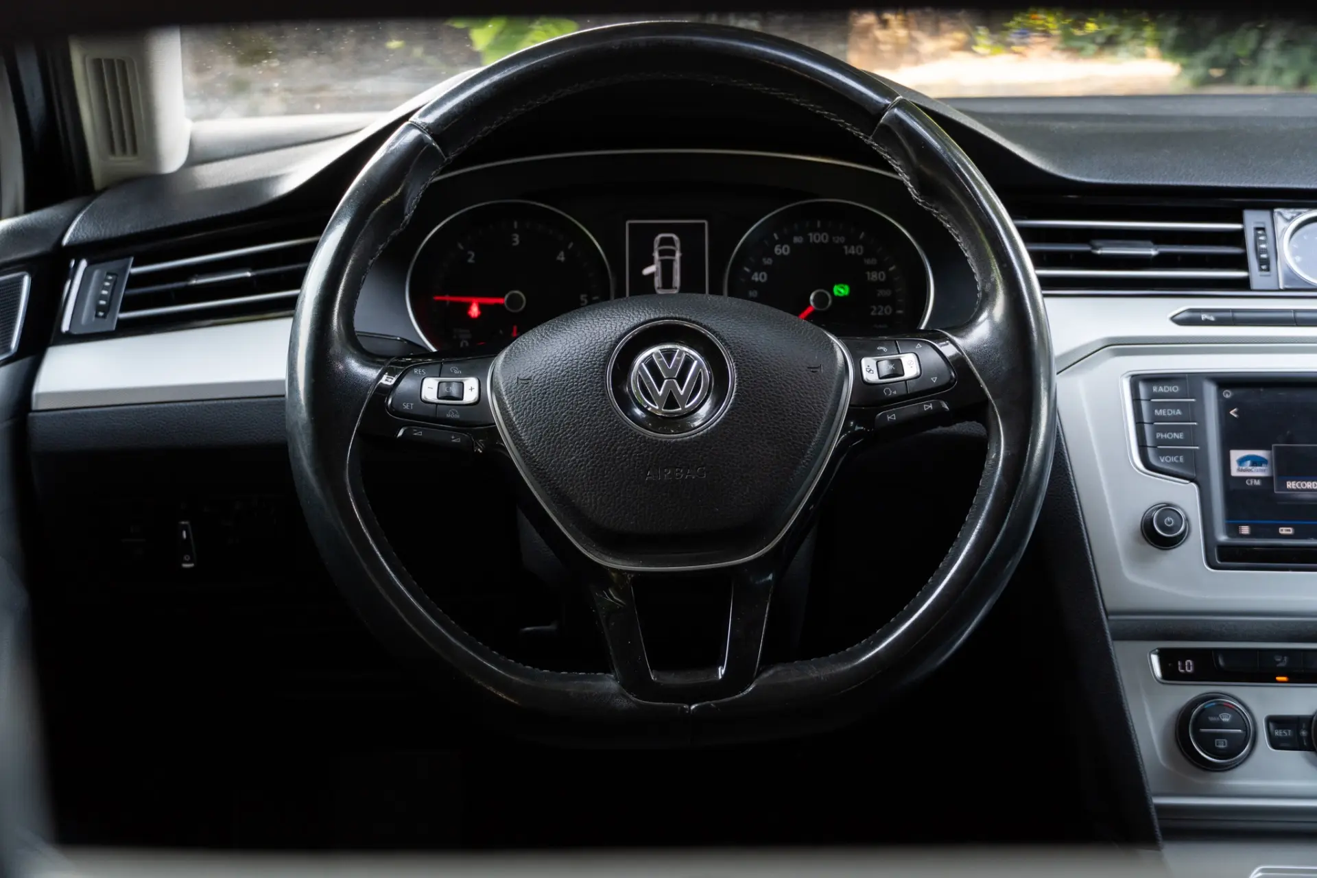 Volkswagen Passat Variant 1.6 TDI Confortline DSG 11