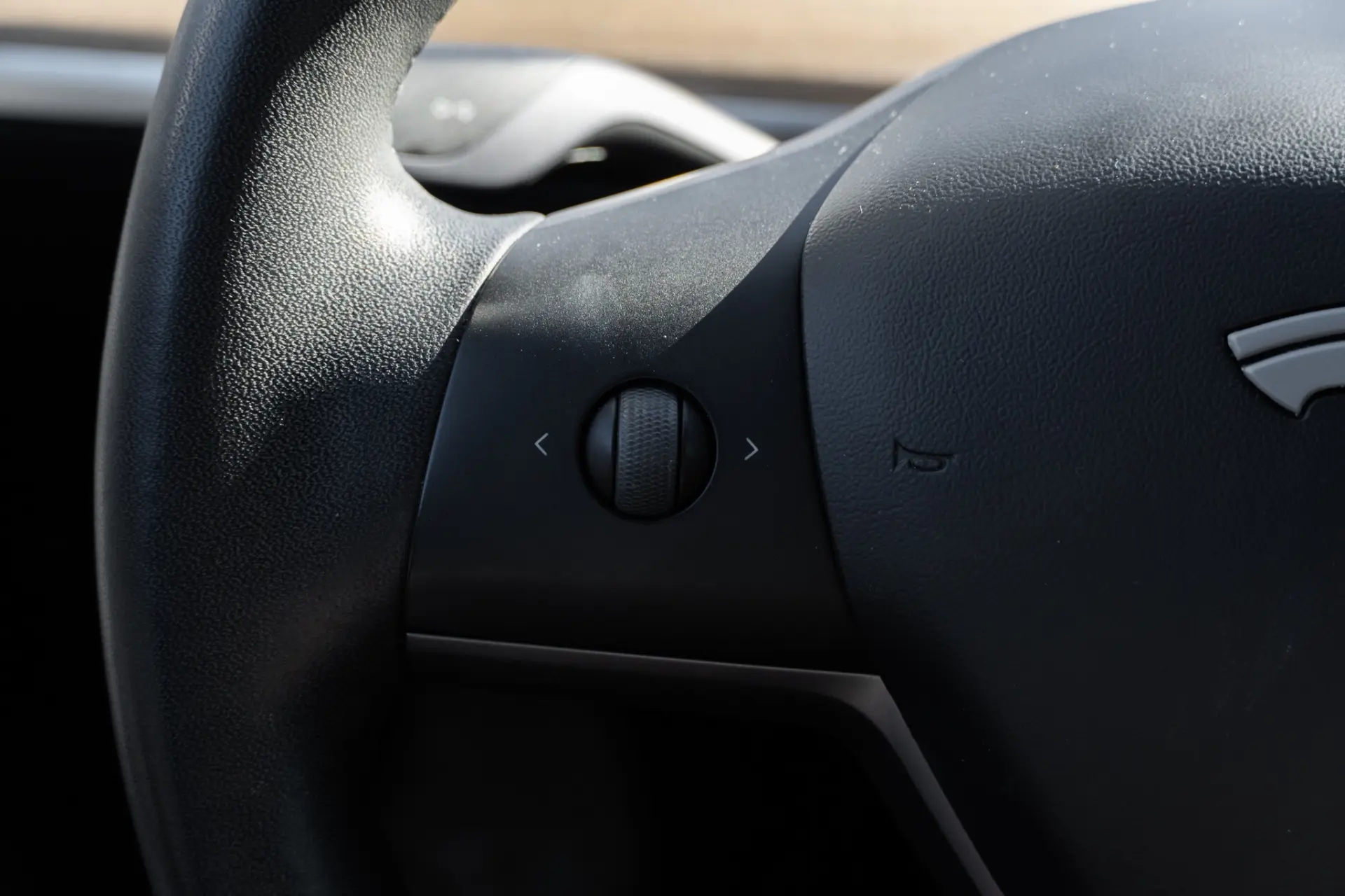 Tesla Model 3 Standard Range Plus RWD 38