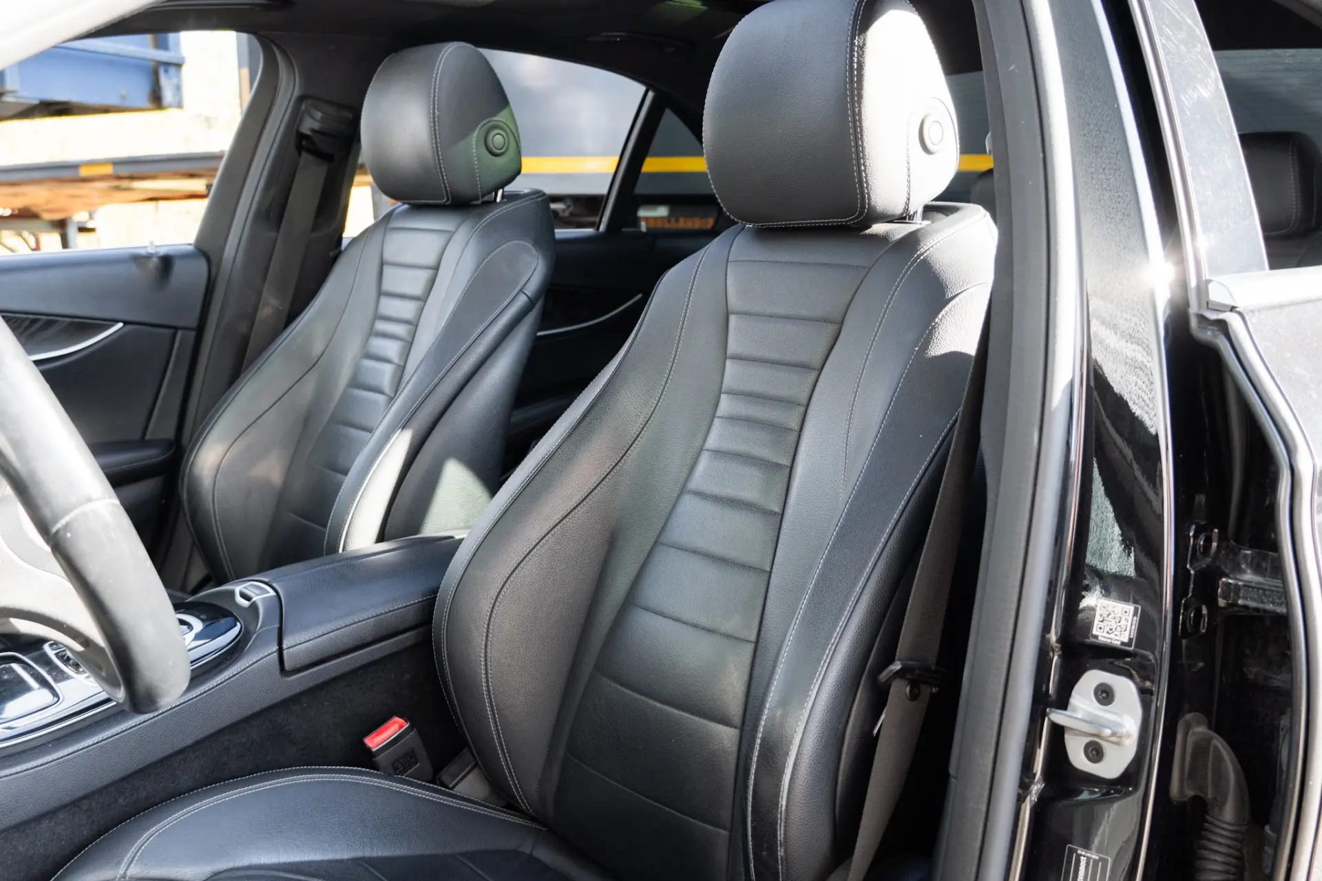 Mercedes-Benz E 220 d Avantgarde 8