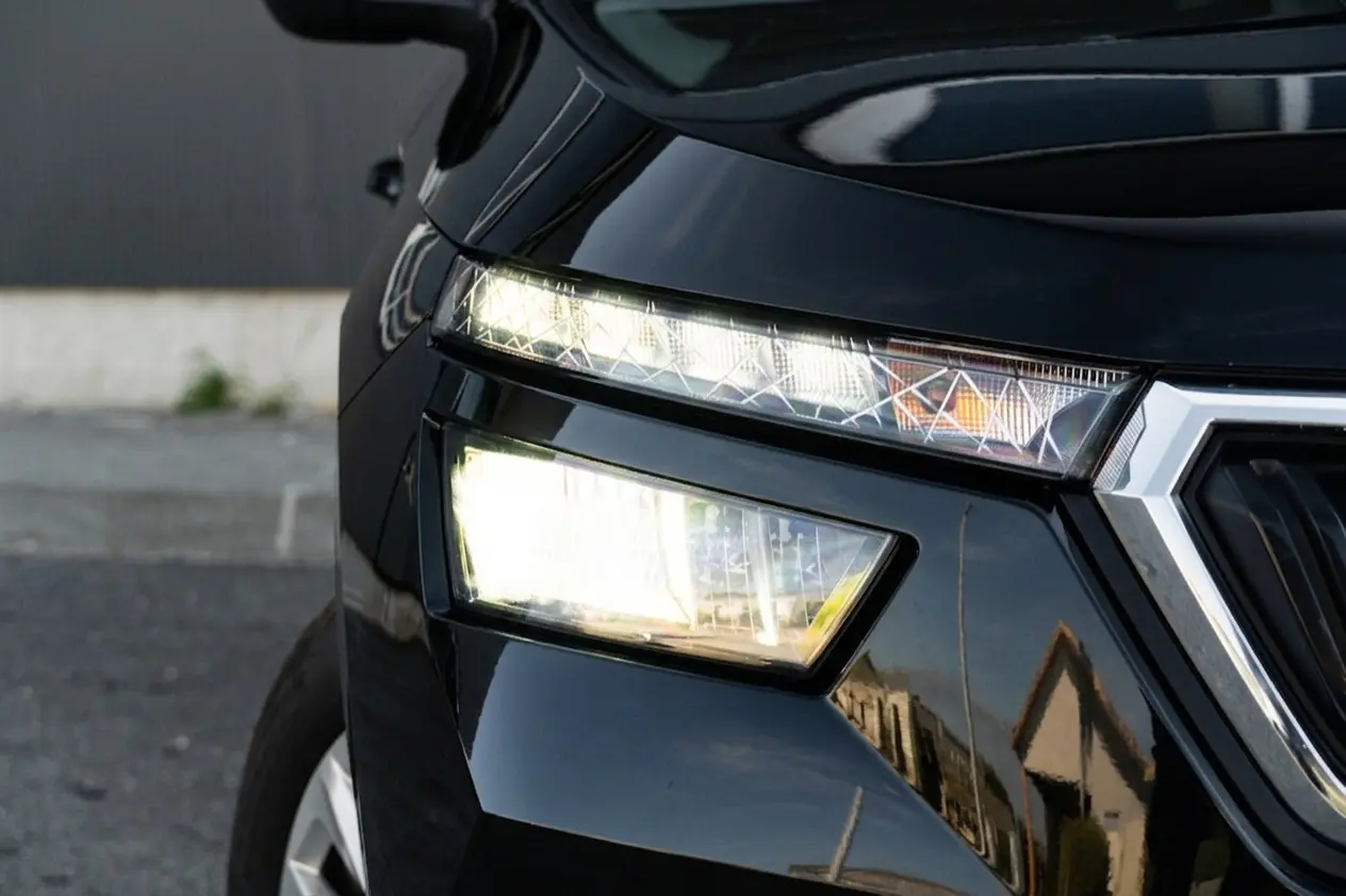 Skoda Kamiq 1.0 TSI Style DSG 37