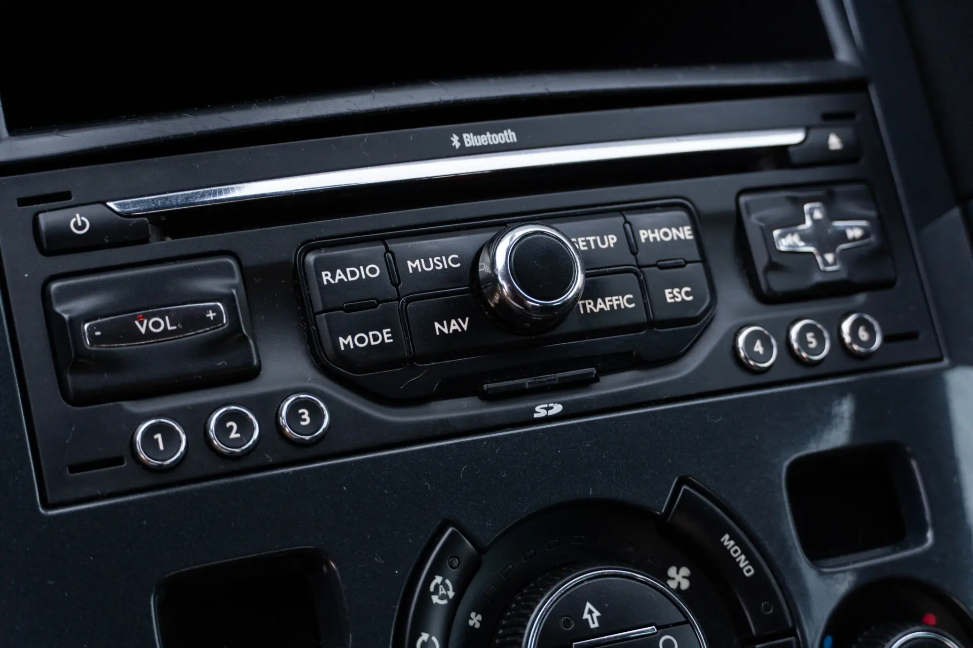 Peugeot 3008 1.6 HDi Allure 17