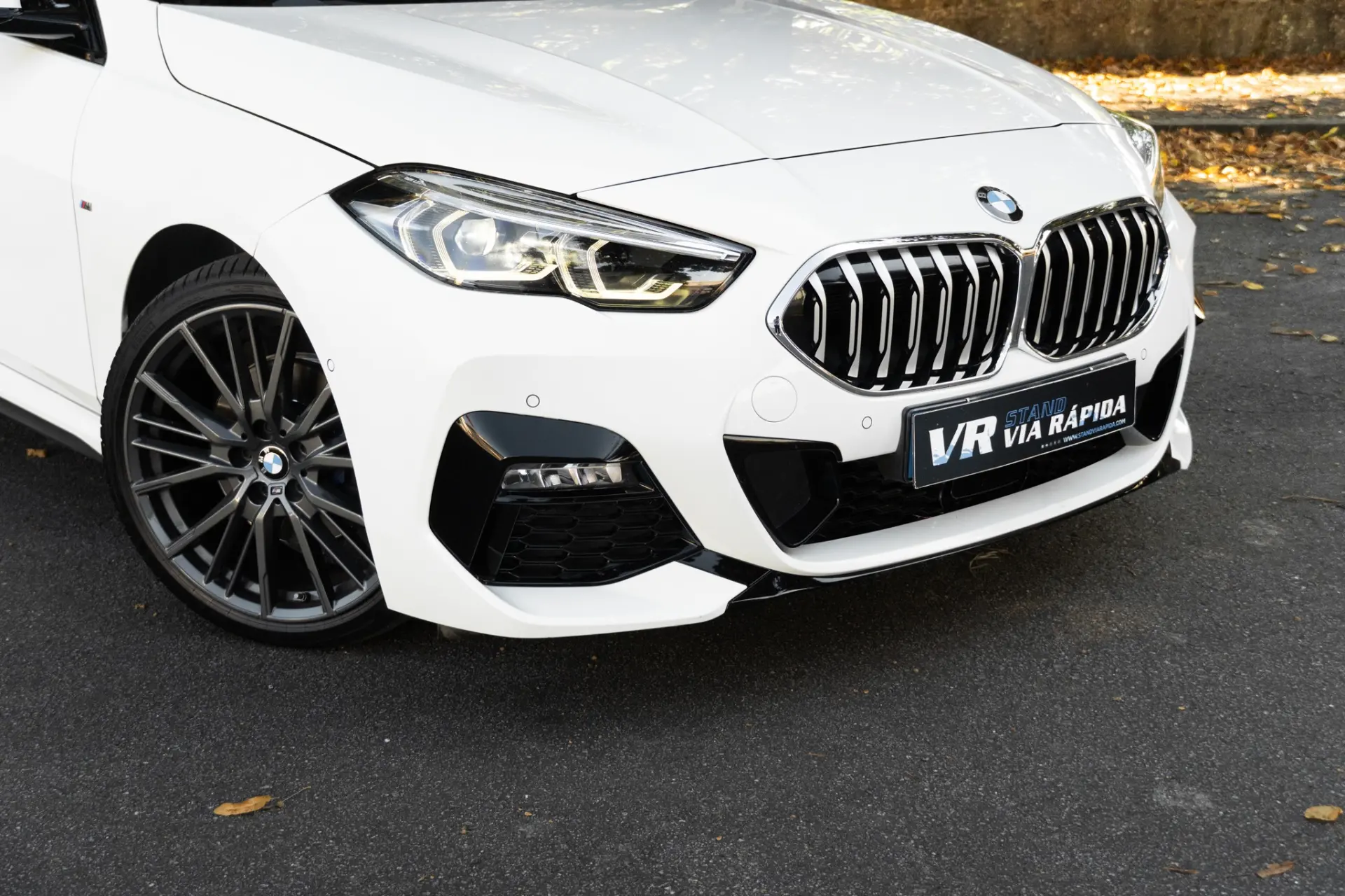 BMW 216 Gran Coupé d Pack Desportivo M 26