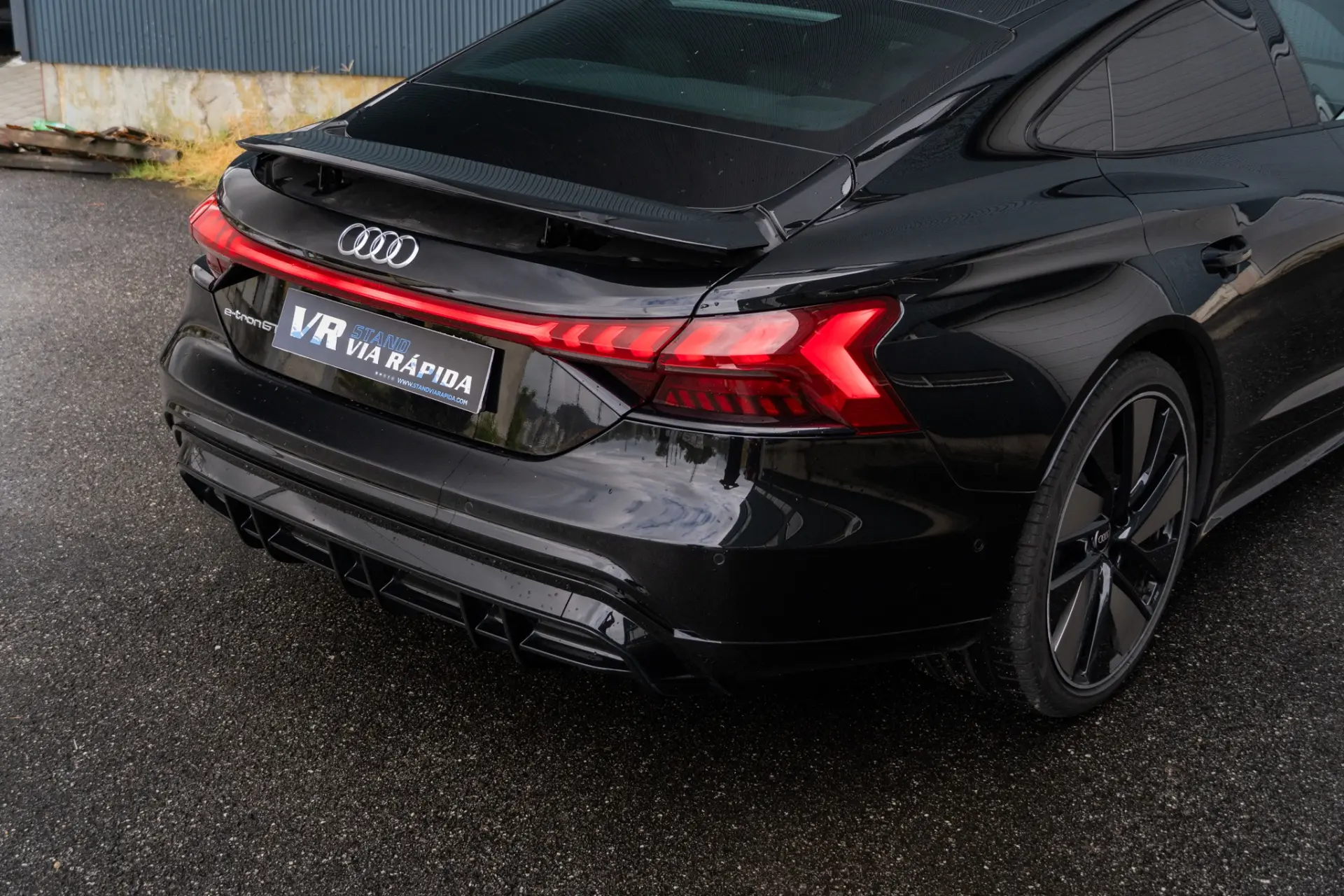 Audi e-tron GT quattro 38