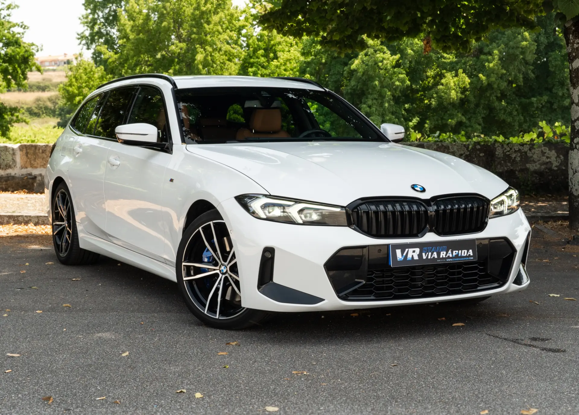 BMW 318 d Pack Desportivo M Pro Auto 3