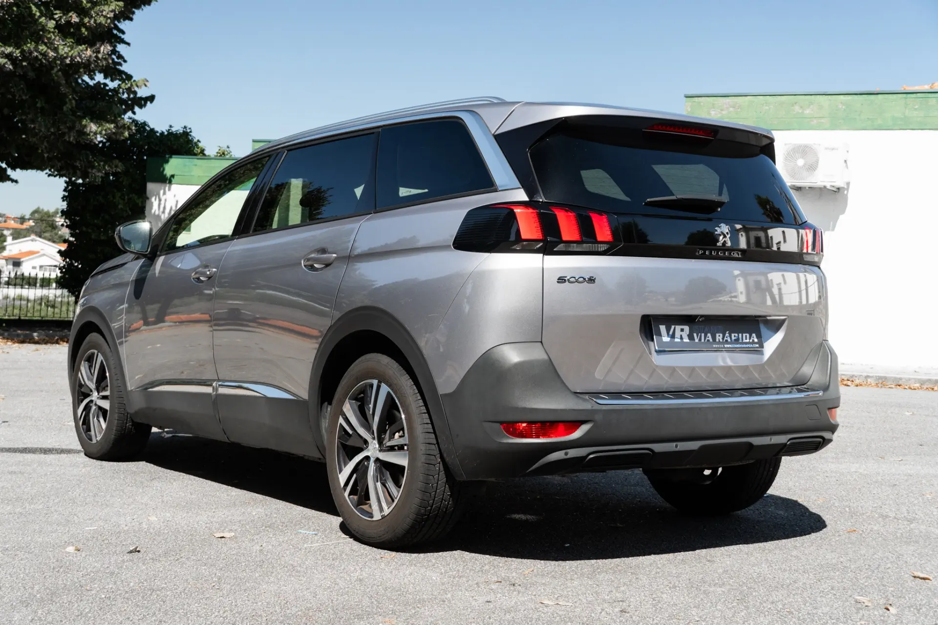 Peugeot 5008 1.5 BlueHDi Allure 6