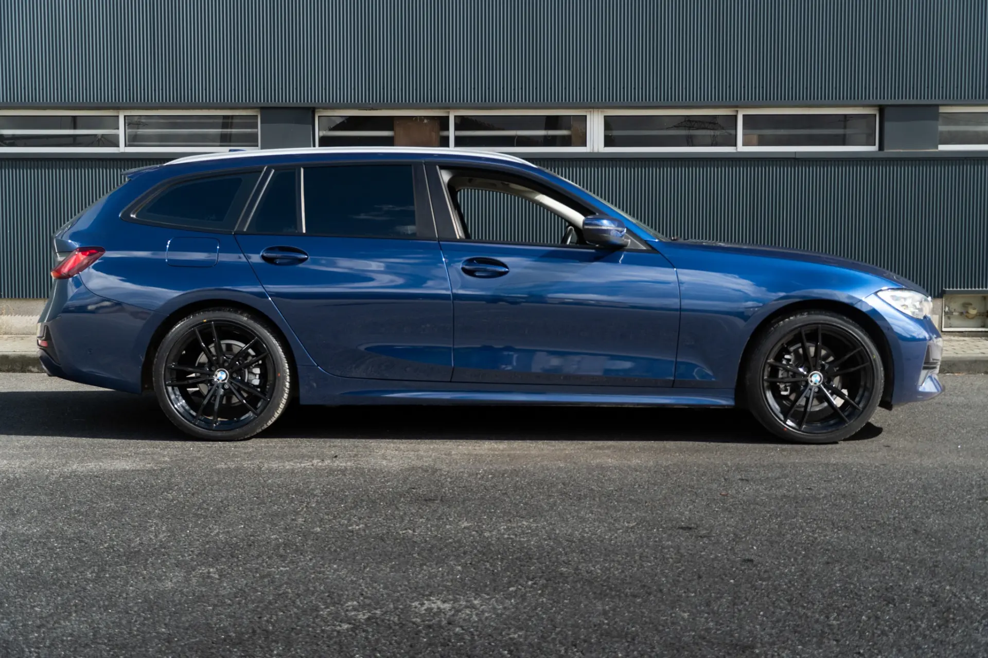 BMW 318 33