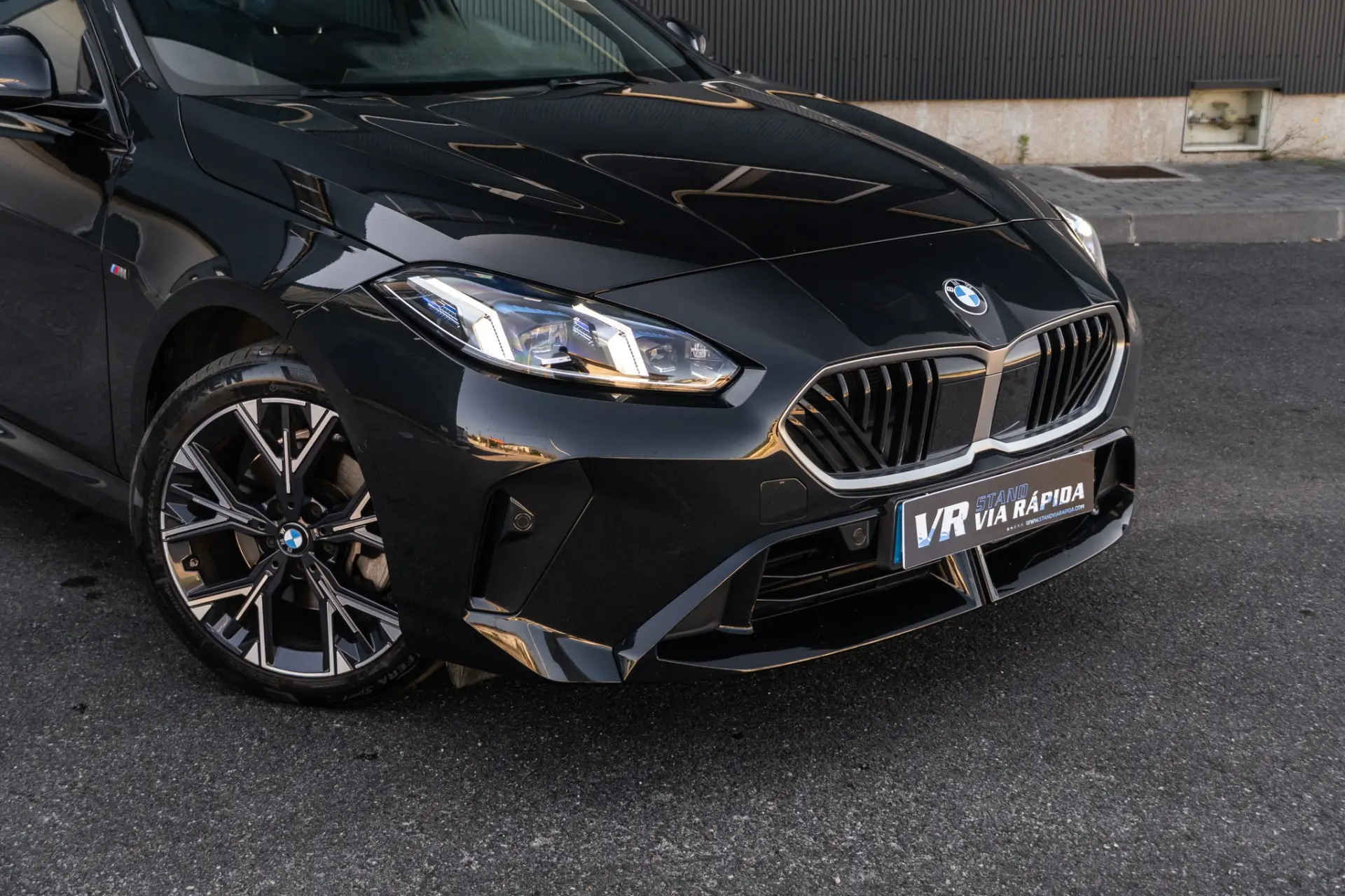 BMW 116 Pack Desportivo M 28