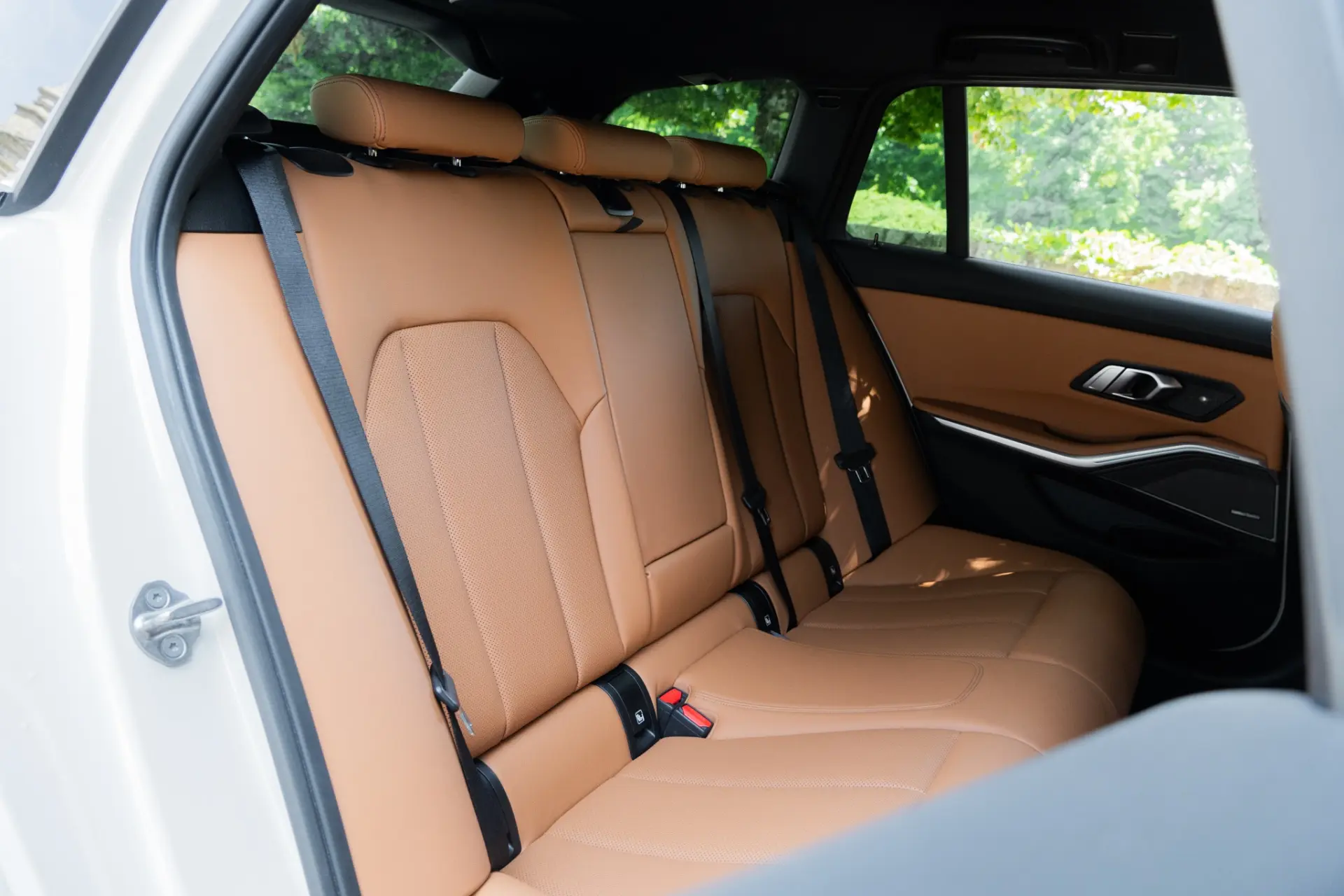 BMW 318 d Pack Desportivo M Pro Auto 9