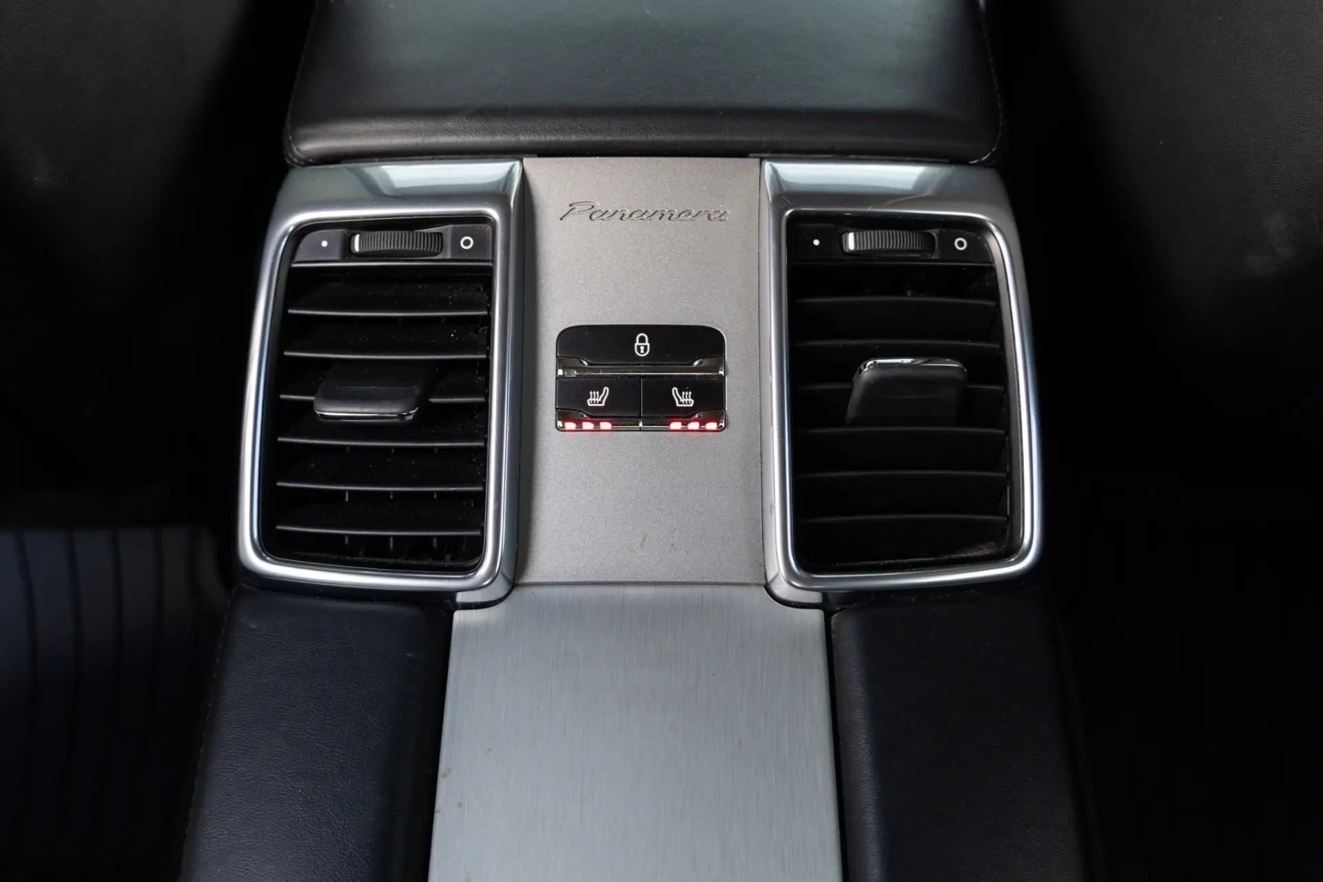 Porsche Panamera S E-Hybrid 35
