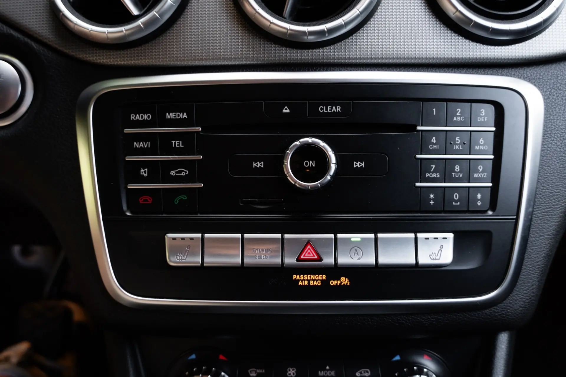 Mercedes-Benz CLA 180 d 22